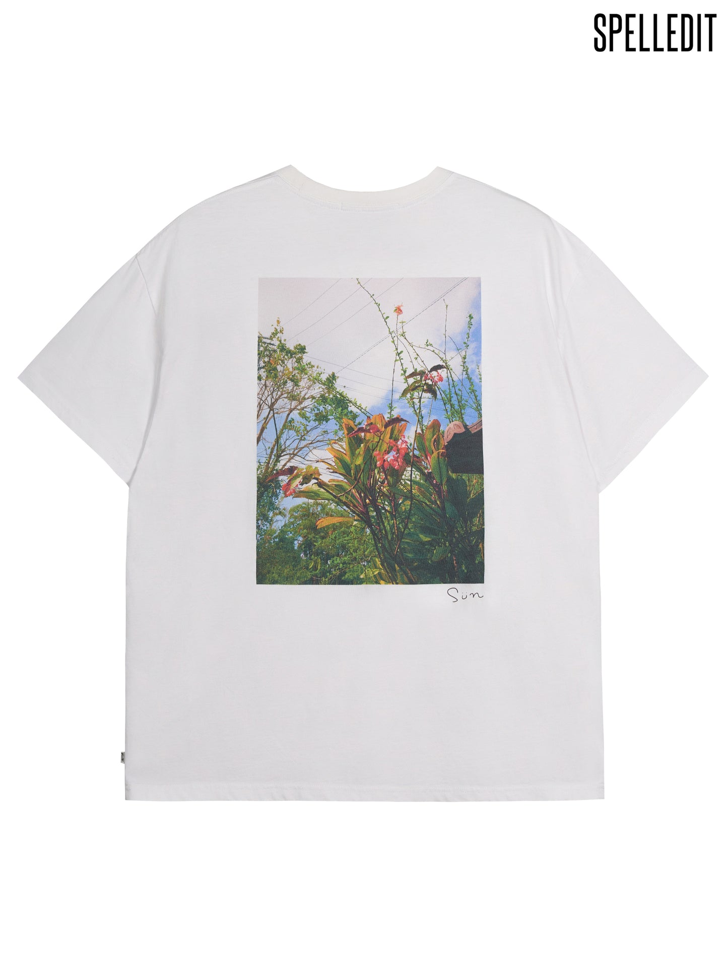 [6/22 PRE]FLOWER SCENERY T-SHIRT