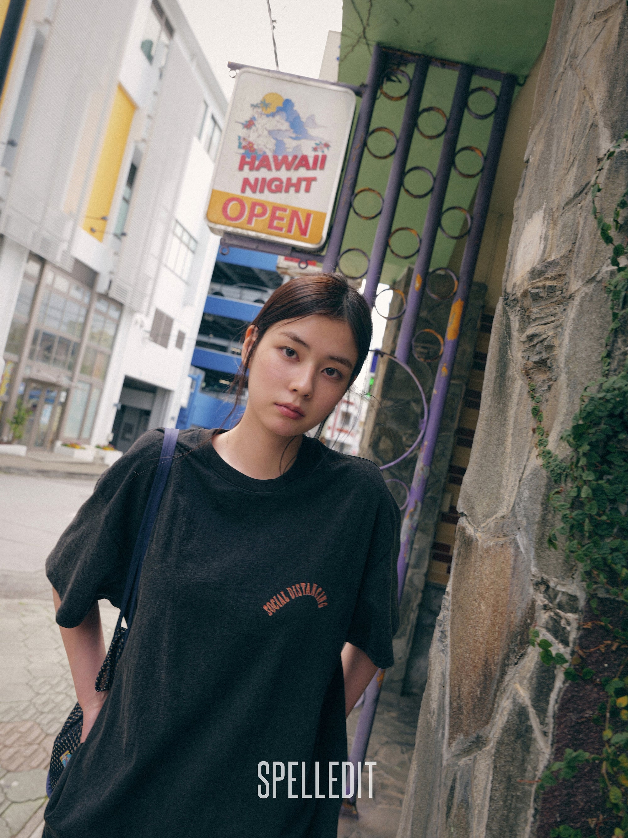 SKULL GRAPHIC T-SHIRT