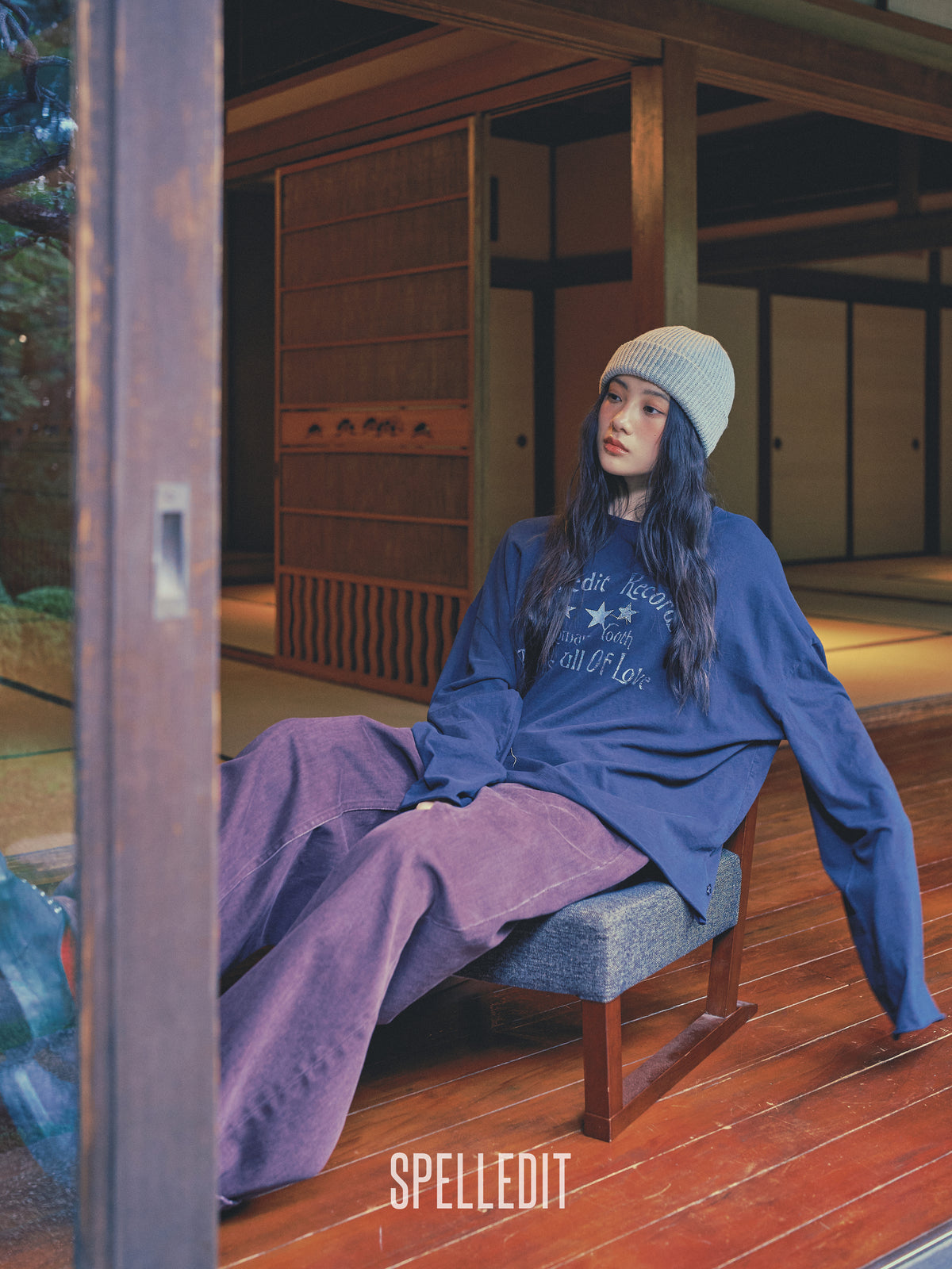 Records printed loose fit long sleeves tee