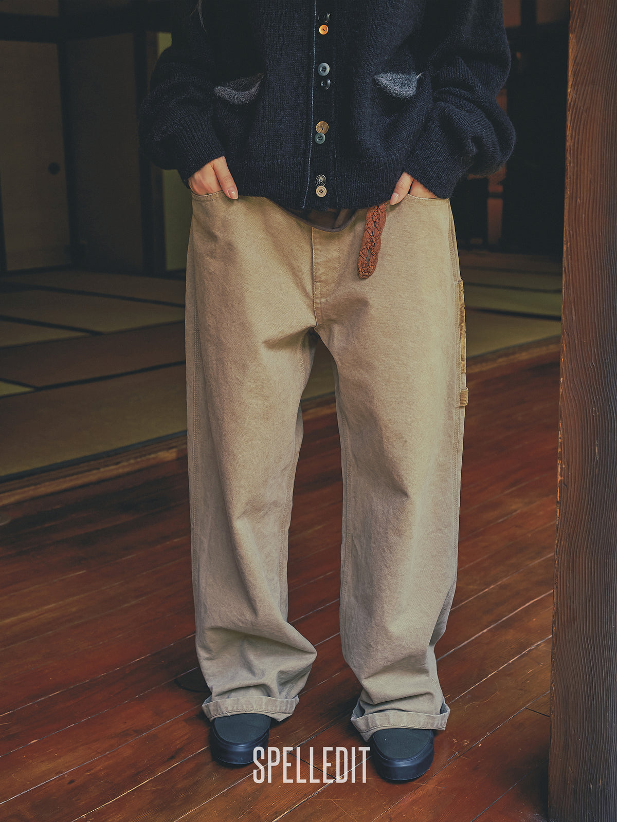 Contrast detailed Carpenter pants