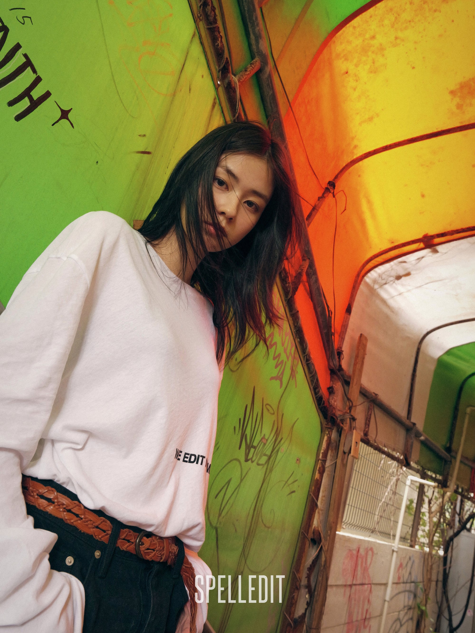 EDIT MOMENT LONG SLEEVE T-SHIRT