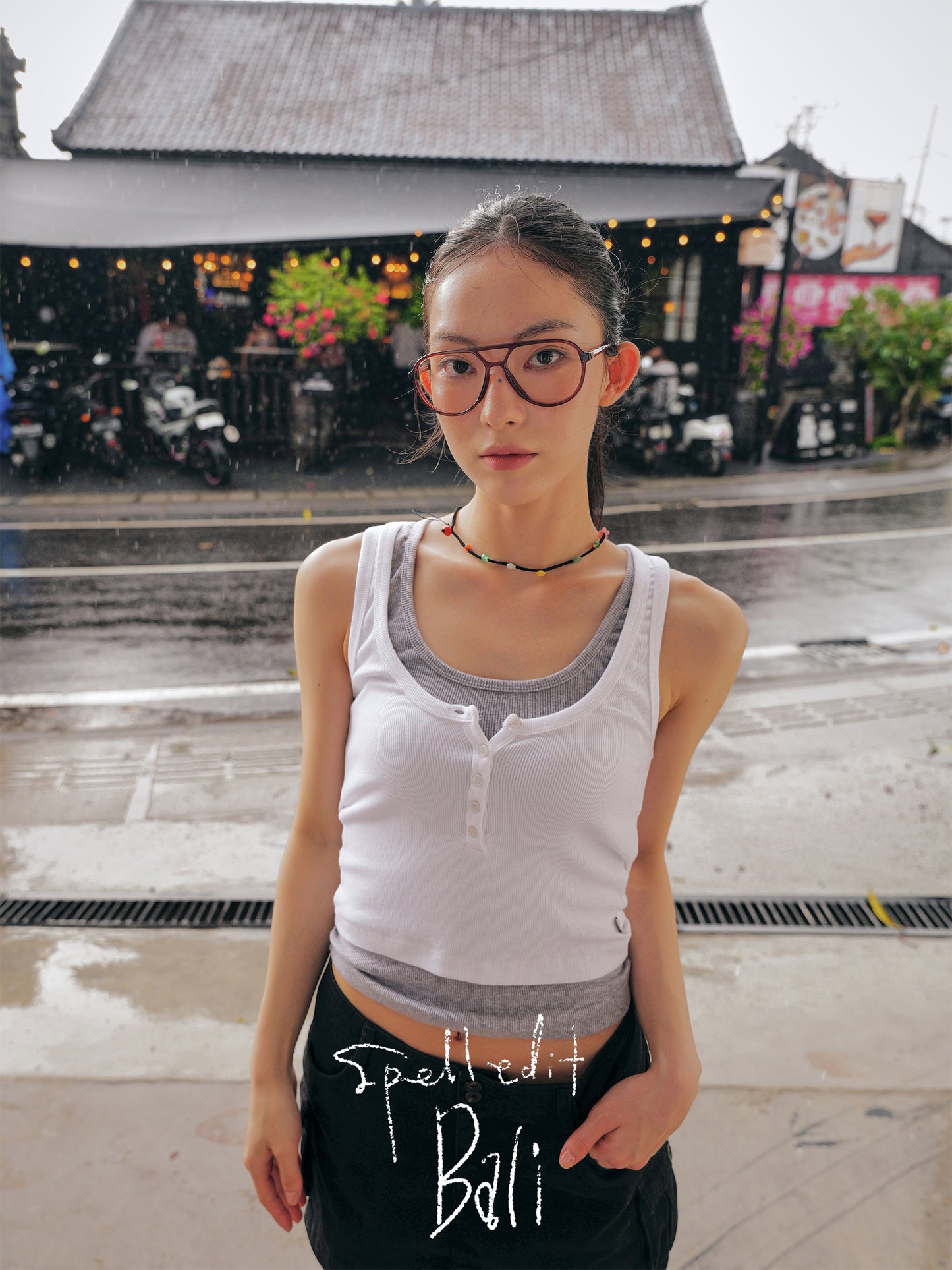 BASIC U-NECK TANK TOP