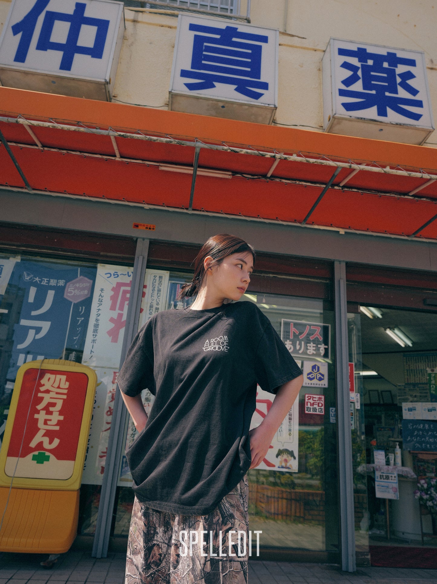 GROOVE T-SHIRT