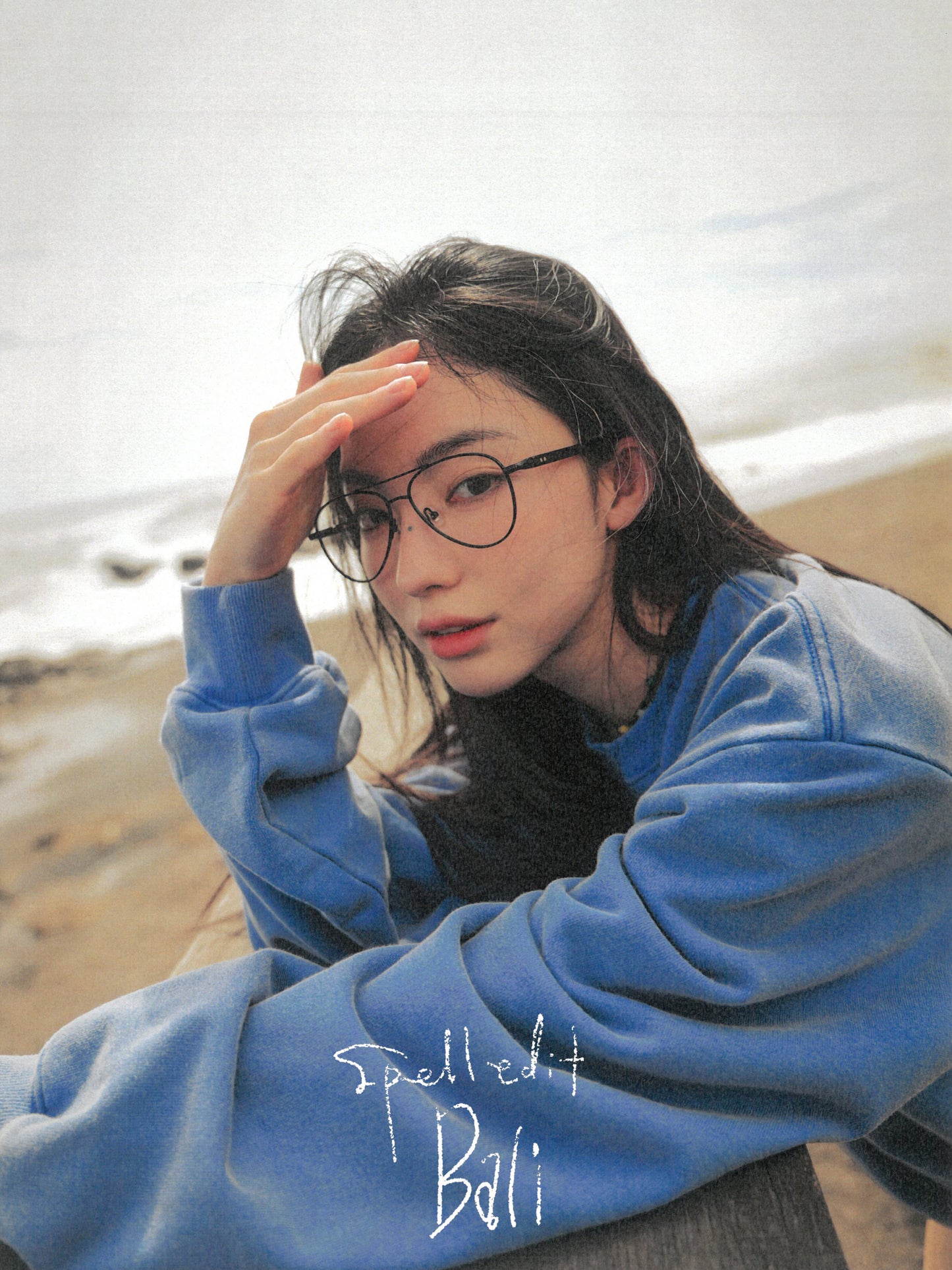 CLASSIC OVERSIZED SWEATSHIRT