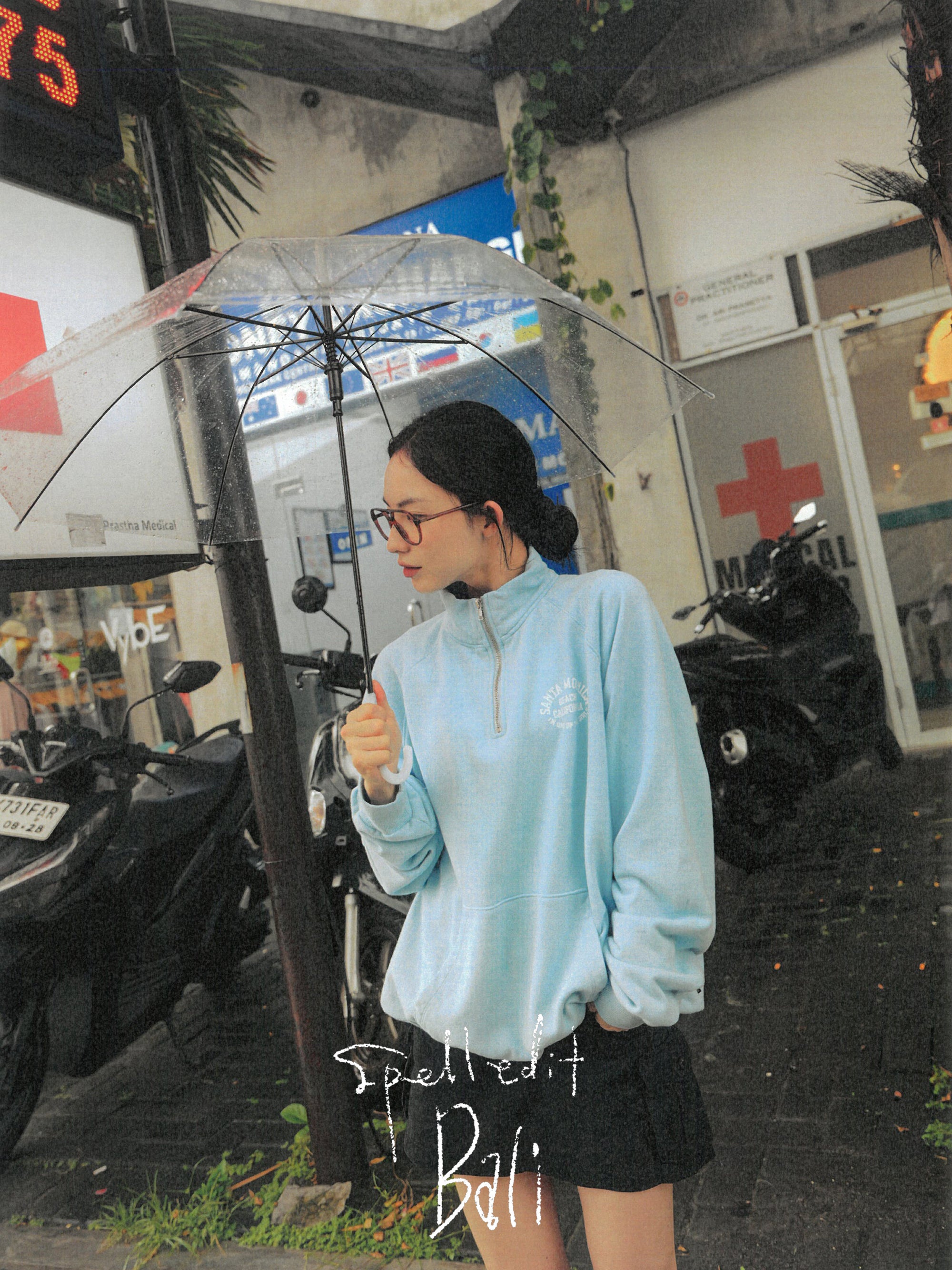 SANTA MONICA HALF ZIP SWEATSHIRT