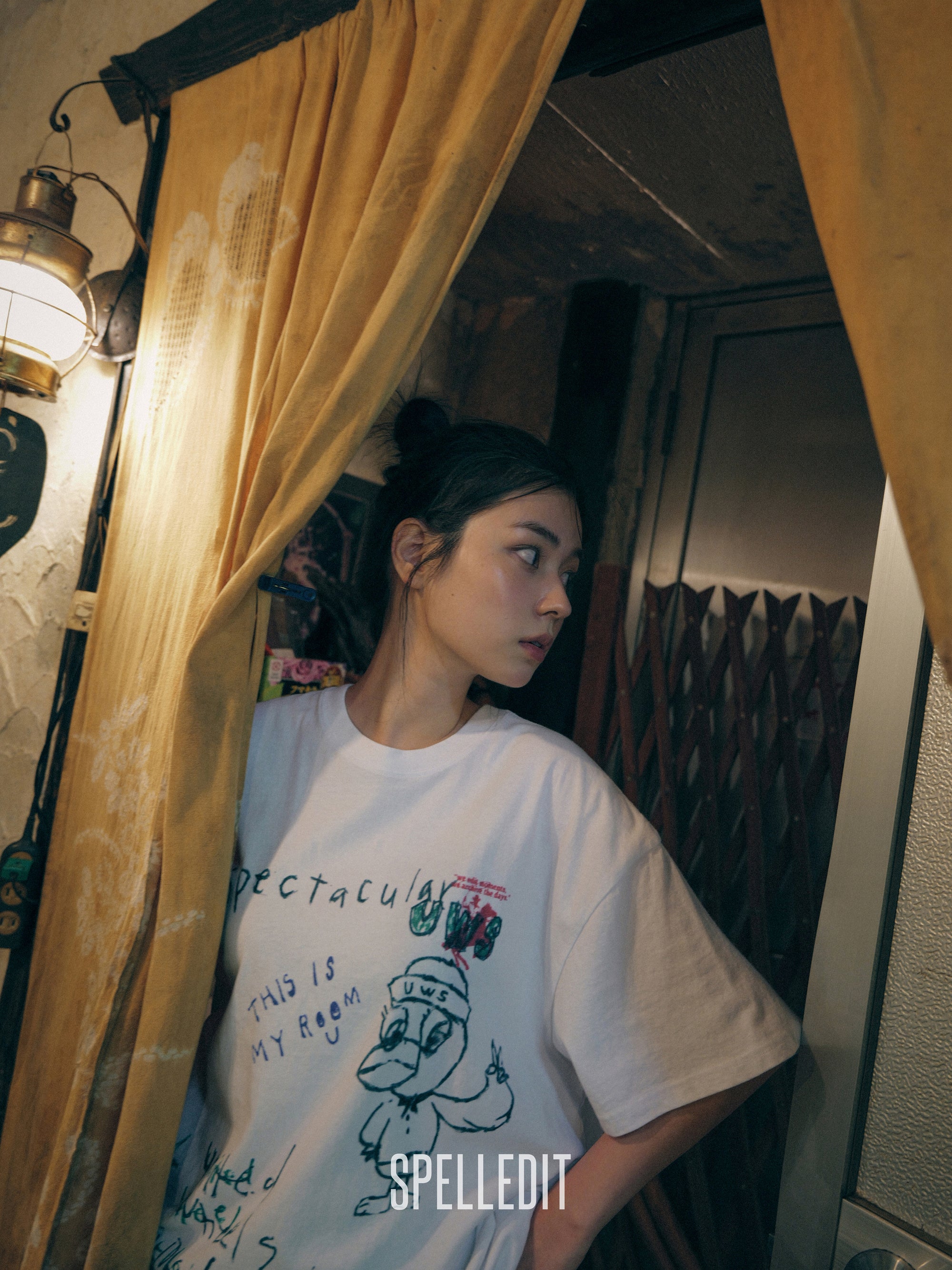 SPECTACULAR T-SHIRT