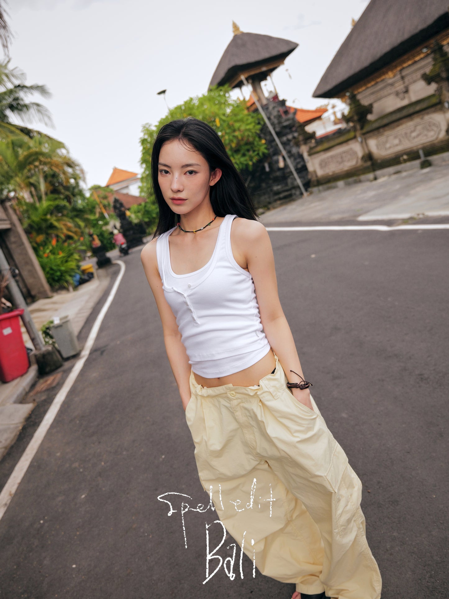 SINGLE PLEAT POCKET CARGO PANTS