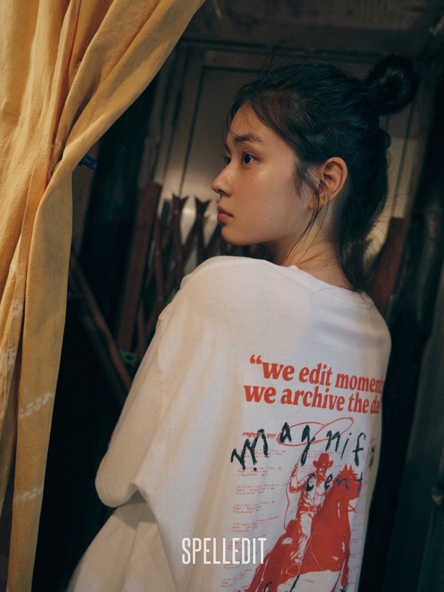 SPECTACULAR T-SHIRT