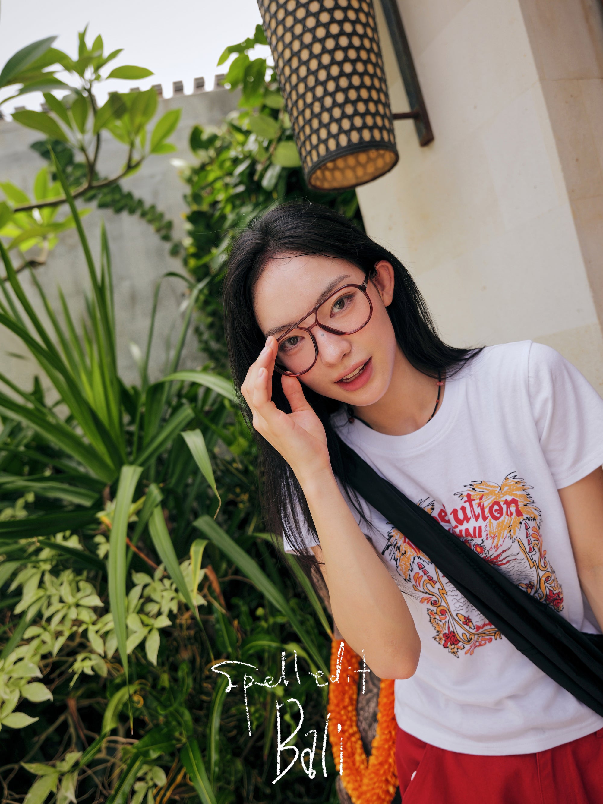 RED HAWAII T-SHIRT