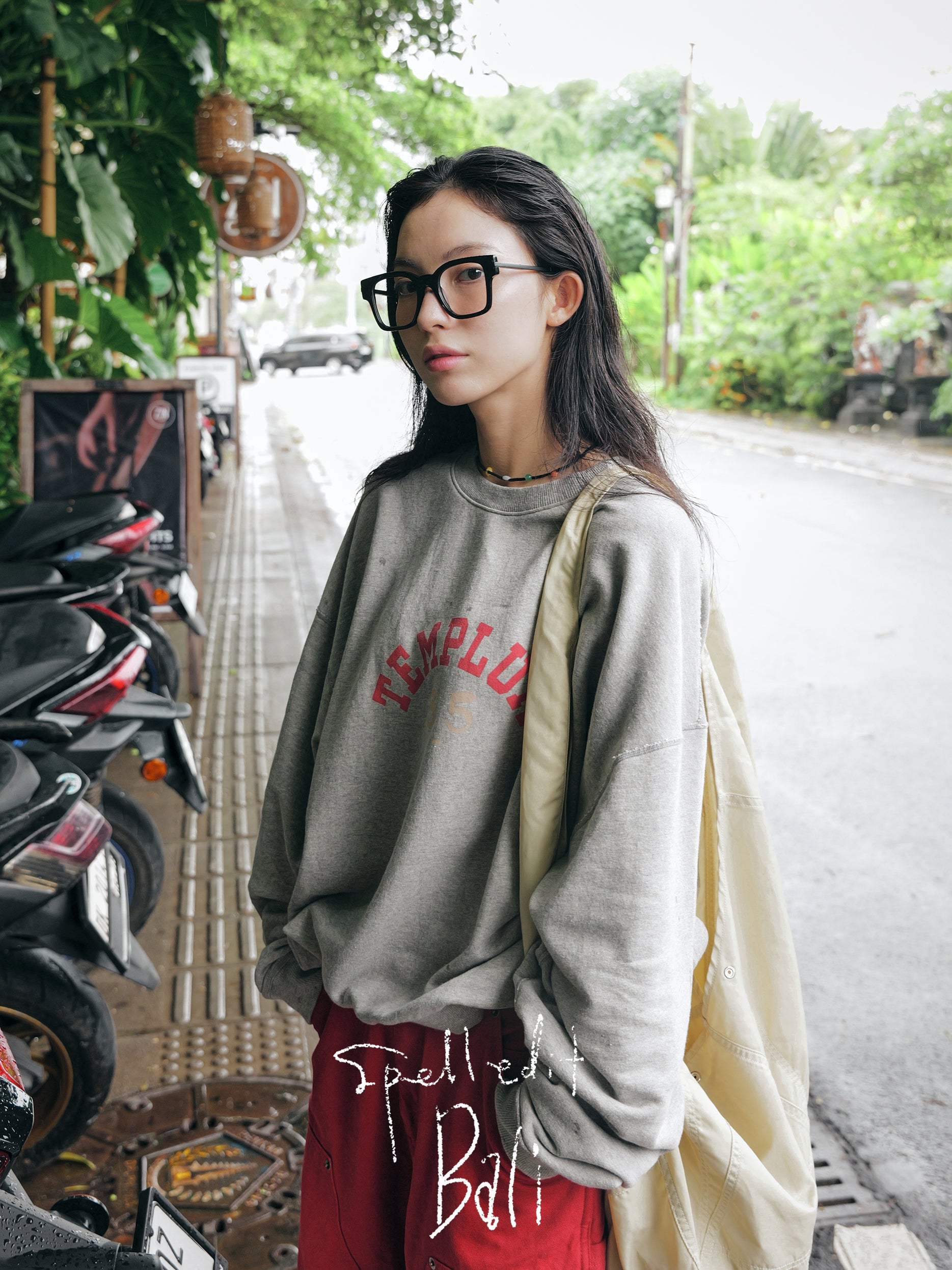 TEMPLUM RAGLAN SWEATSHIRT