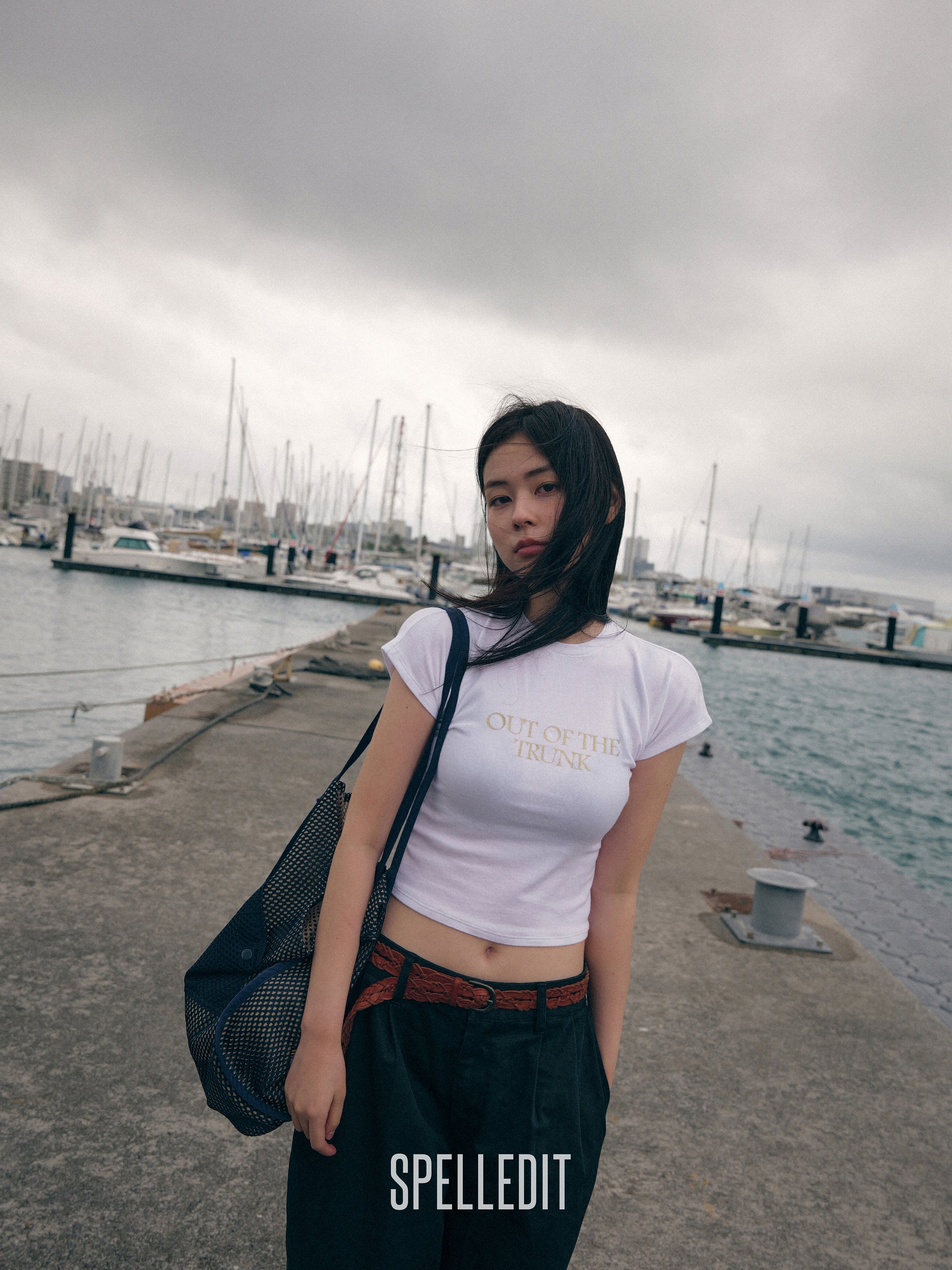 OUT OF TRUNK T-SHIRT