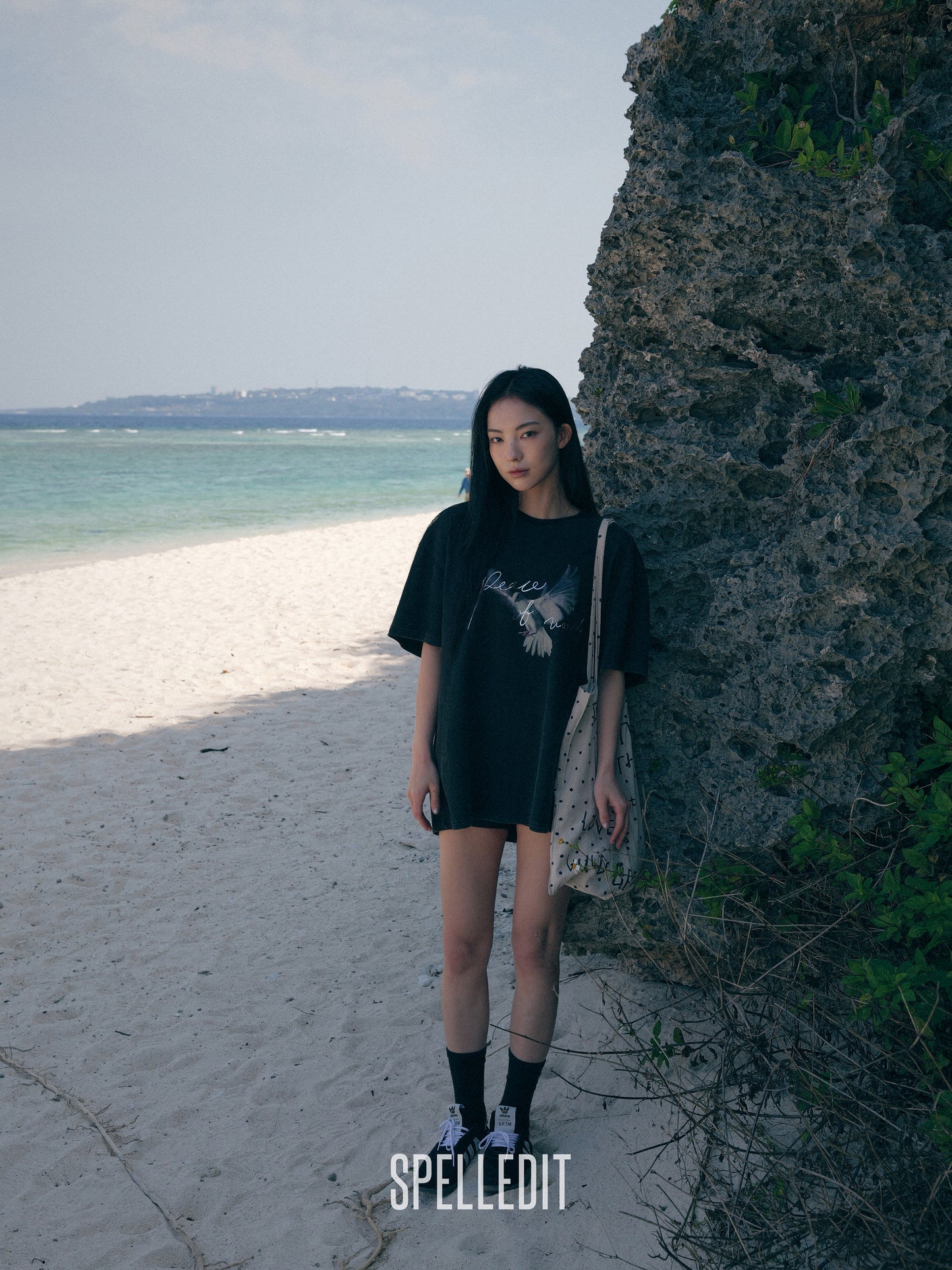 PEACE DOVE T-SHIRT