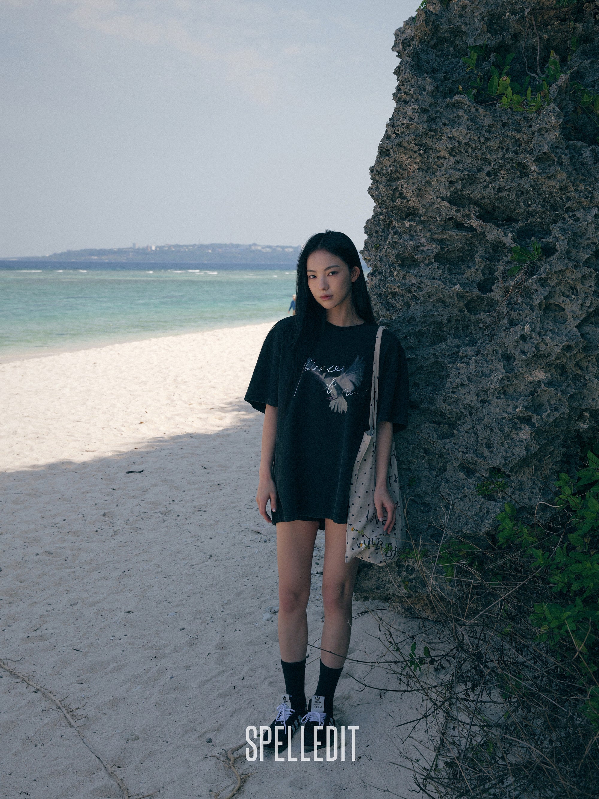 PEACE DOVE T-SHIRT