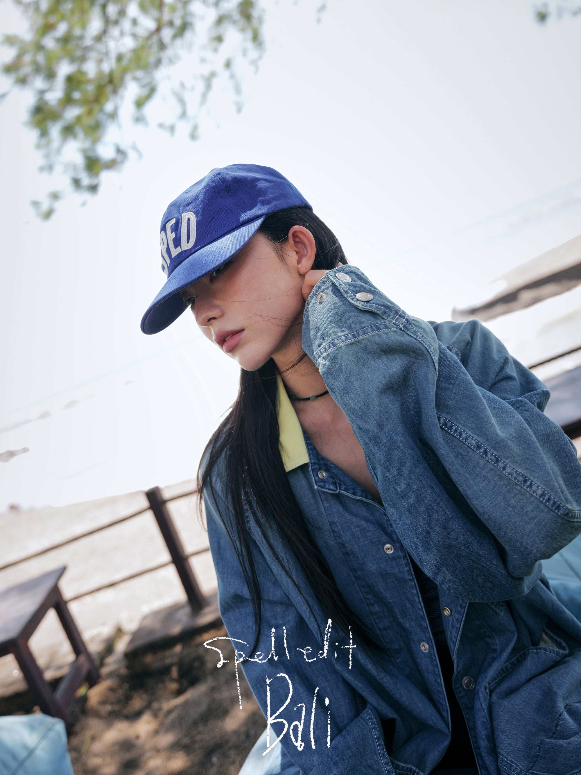 CONTRAST COLLAR DENIM JACKET