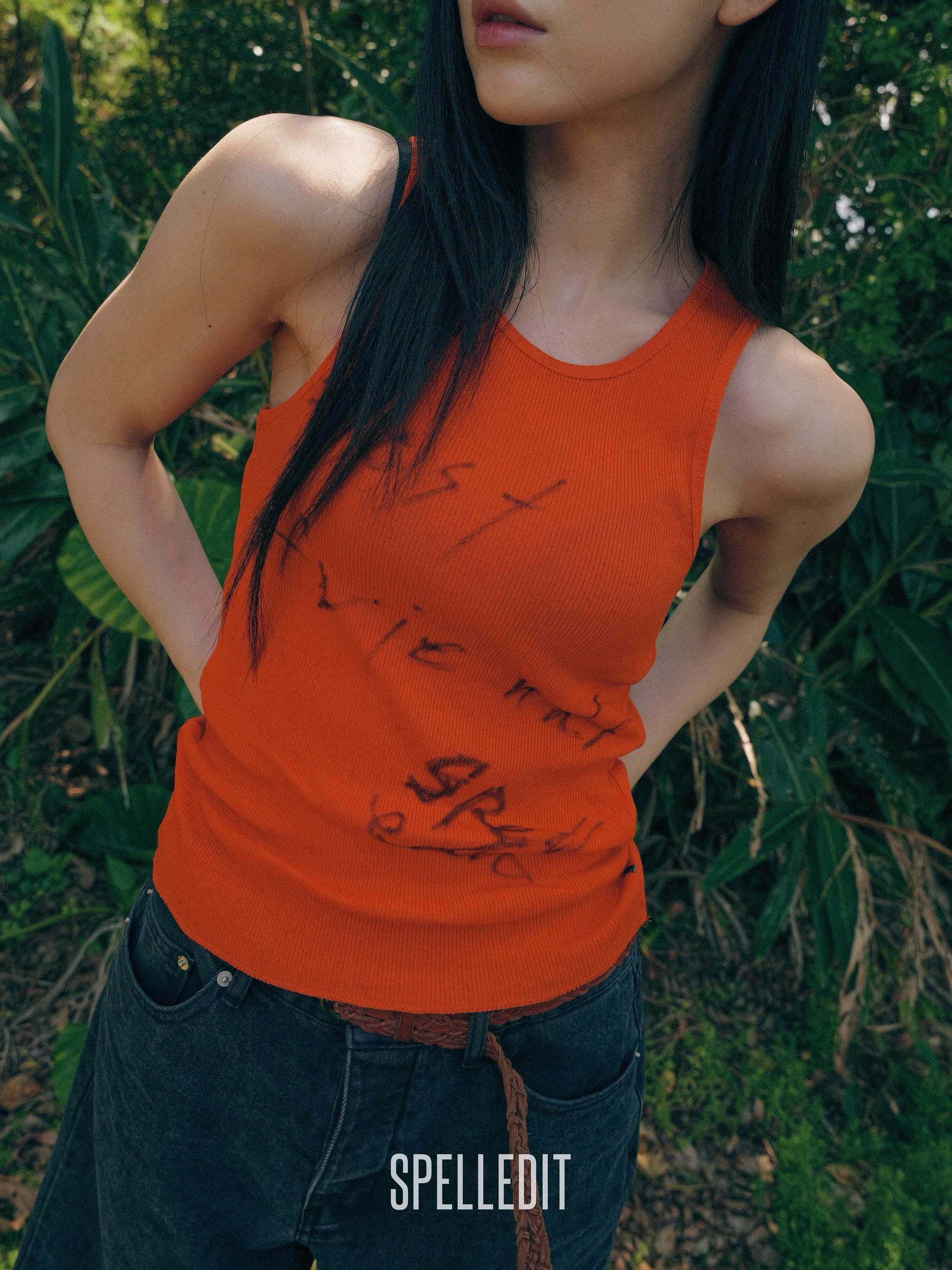 BEST FRIENDS SLEEVELESS