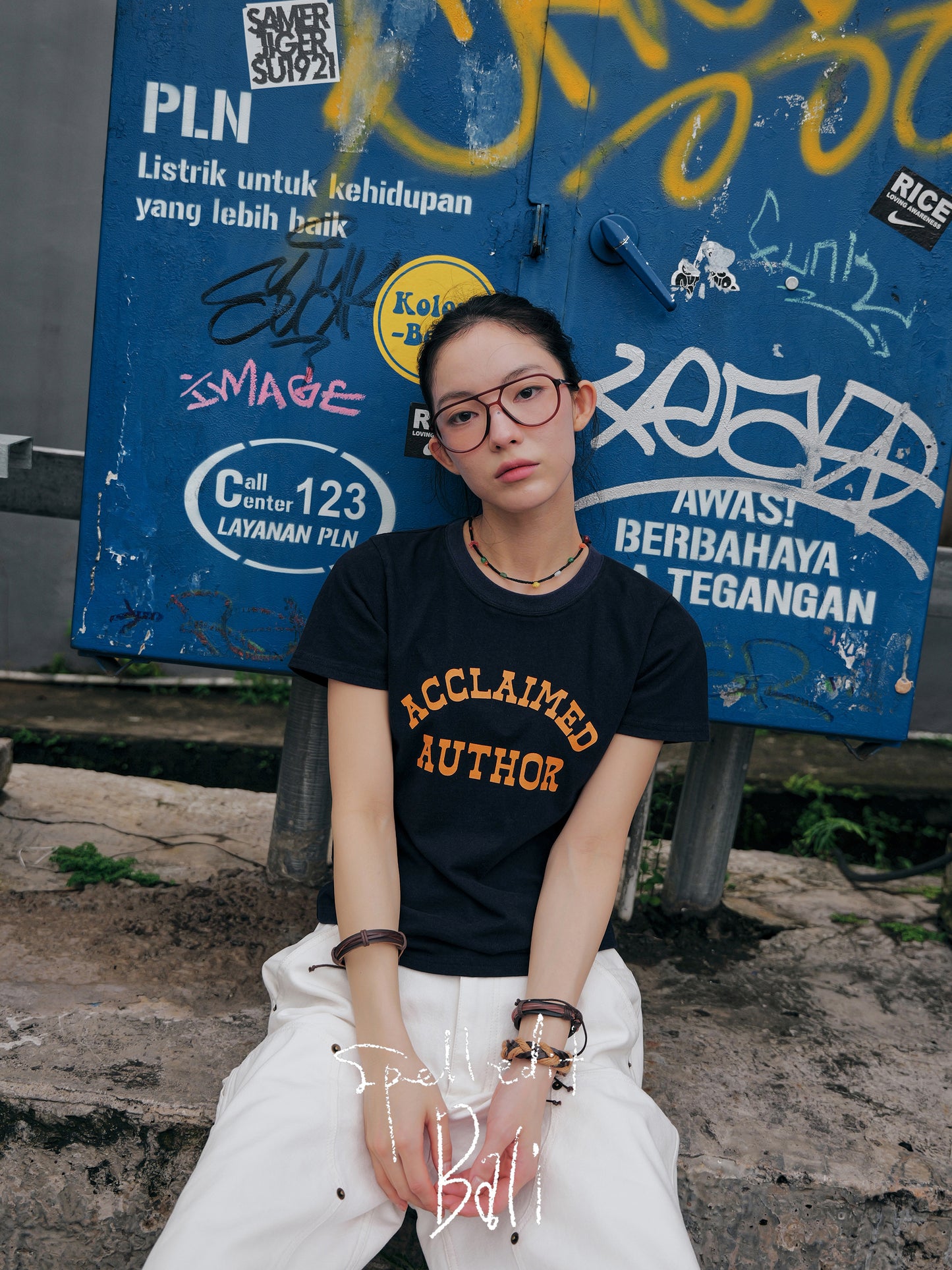 ACCLAIMED AUTHOER T-SHIRT