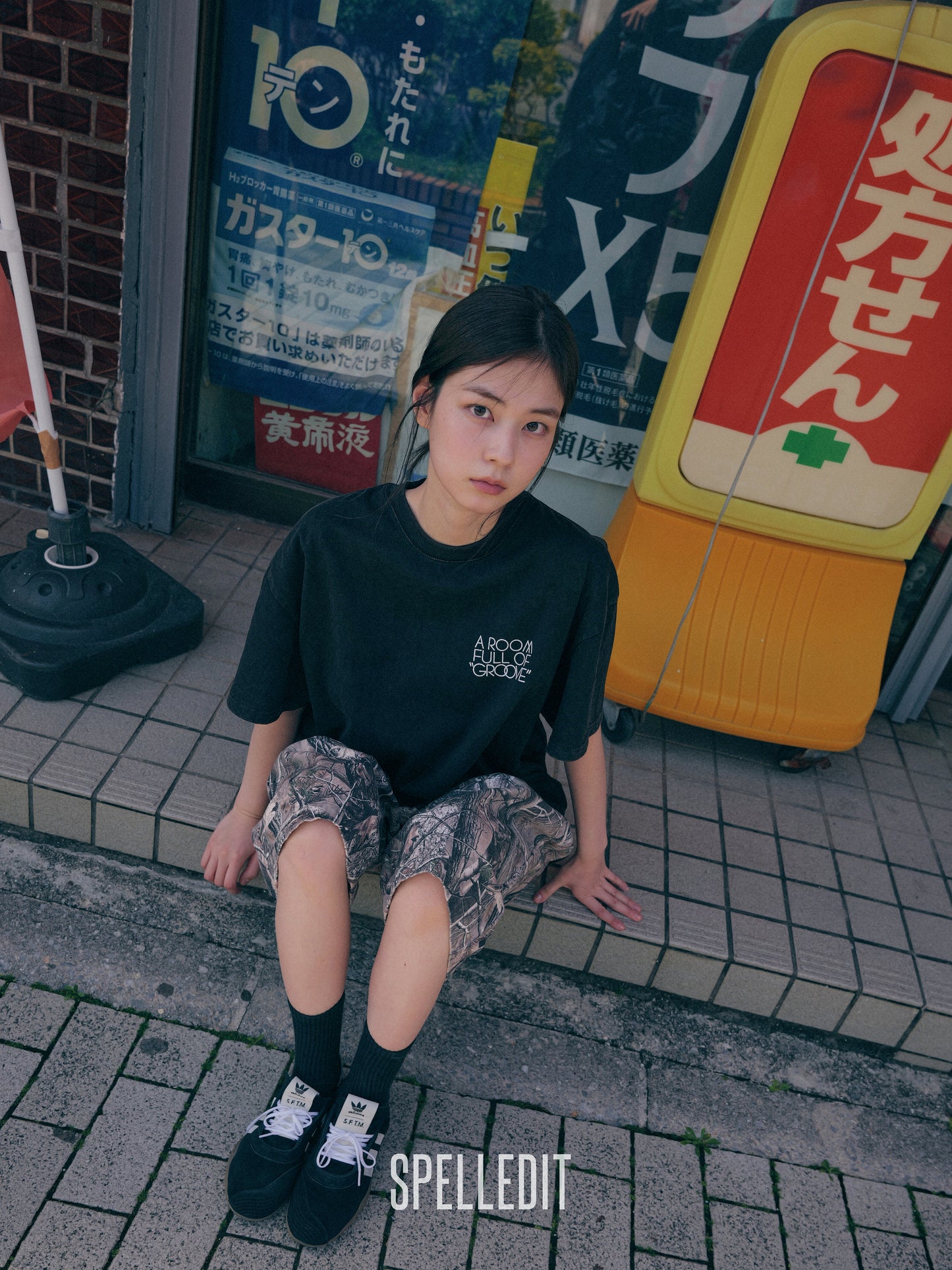GROOVE T-SHIRT
