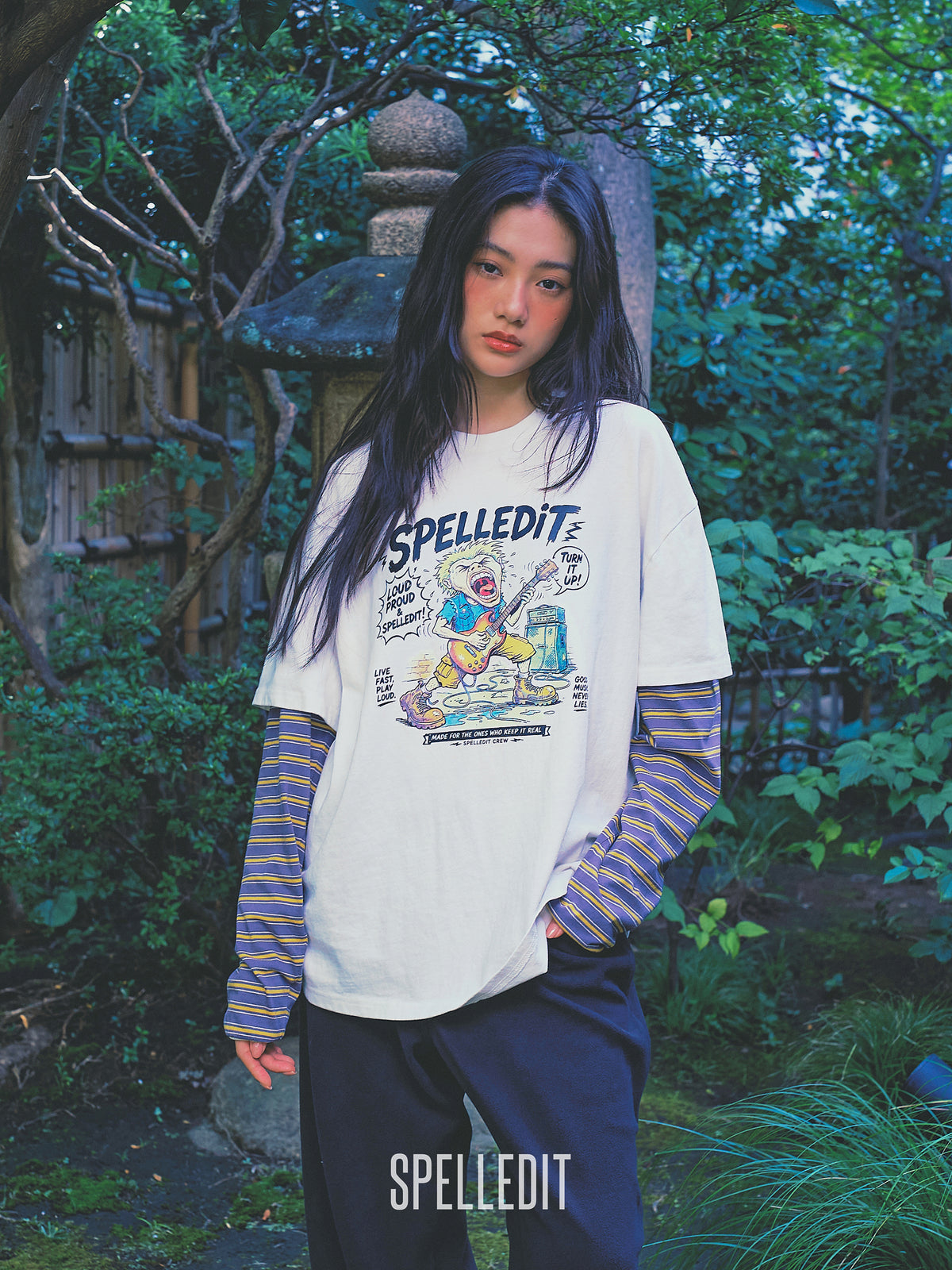 Striped sleeves detailed Layered Tee