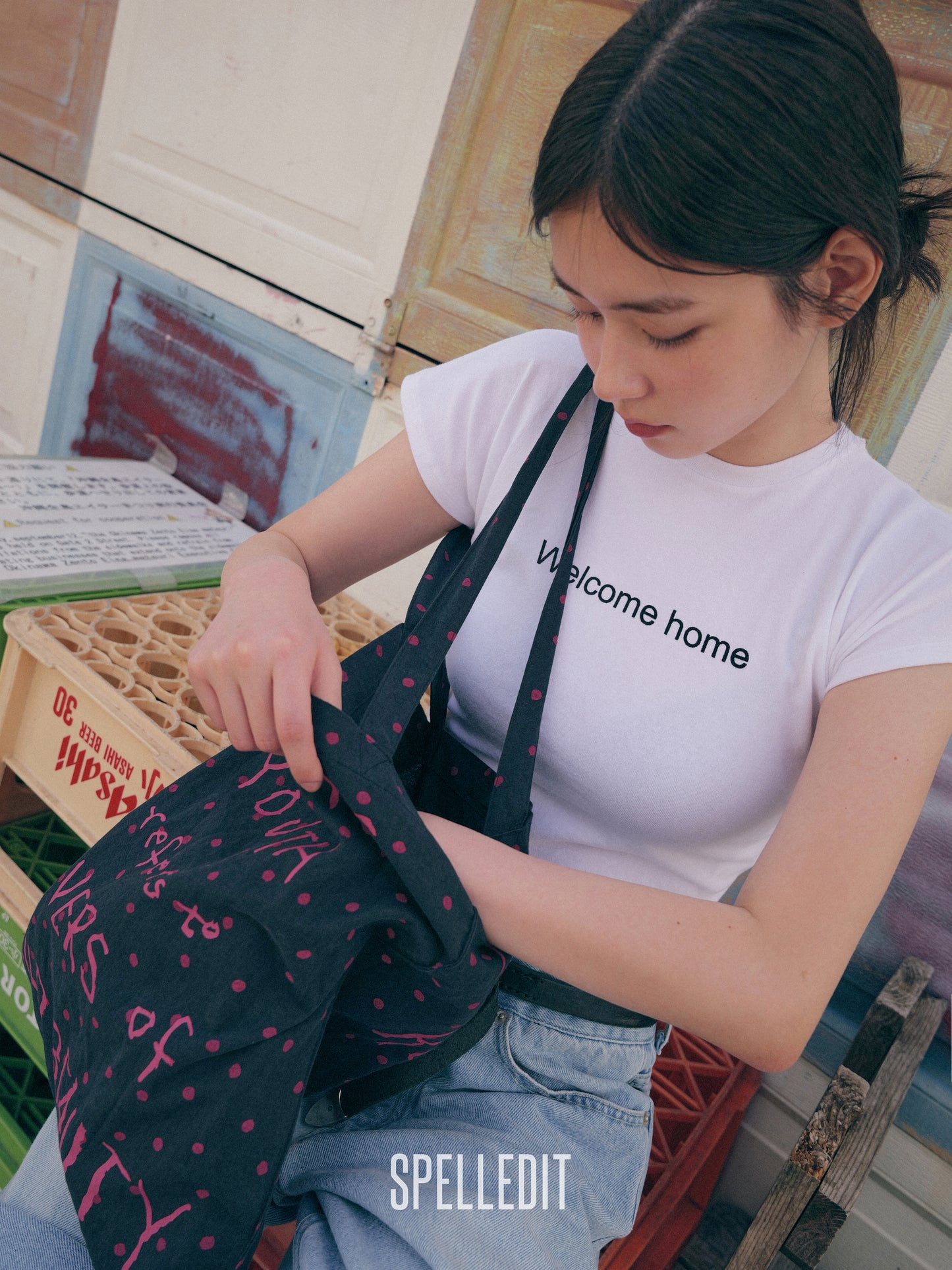 DOT LETTERING CANVAS BAG