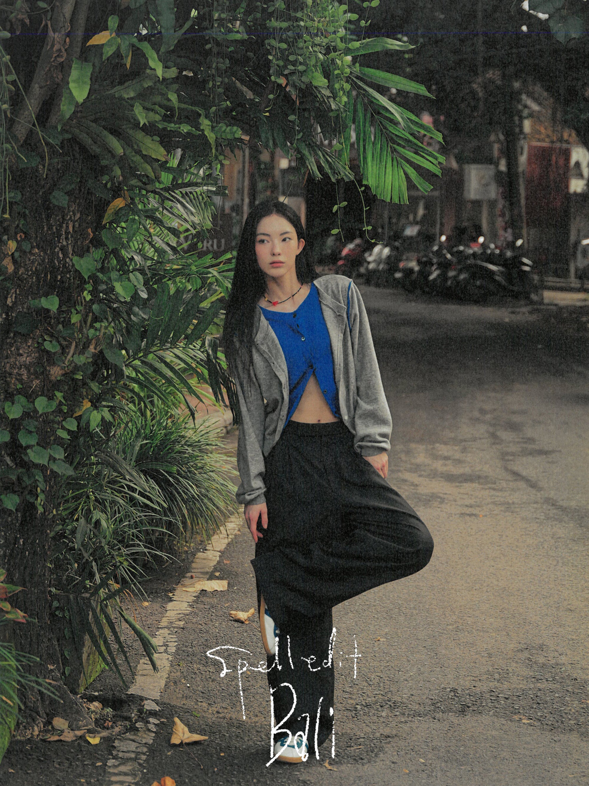 BUCKLE DETAIL SLACKS