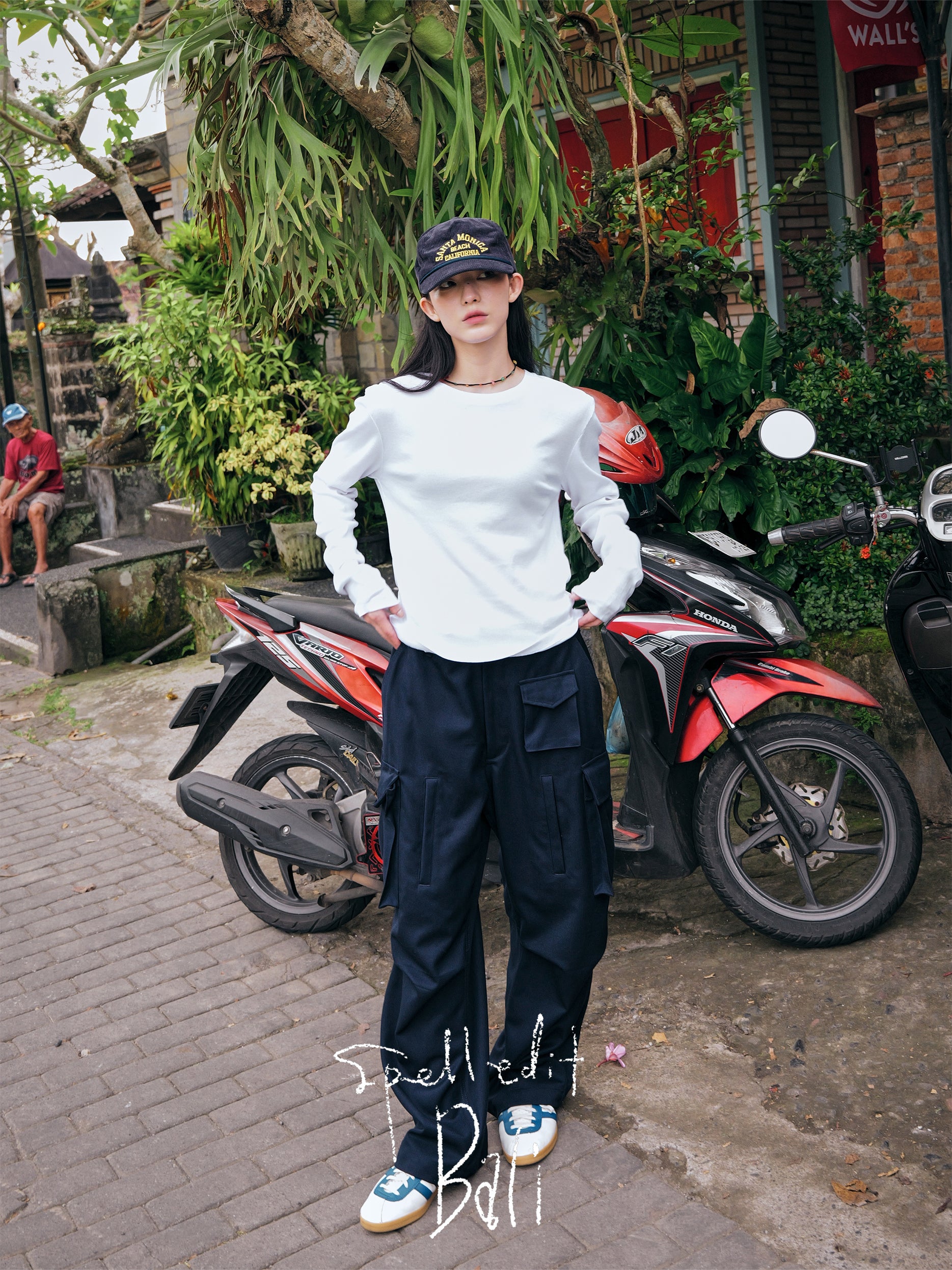 MULTI-POCKET SLACKS