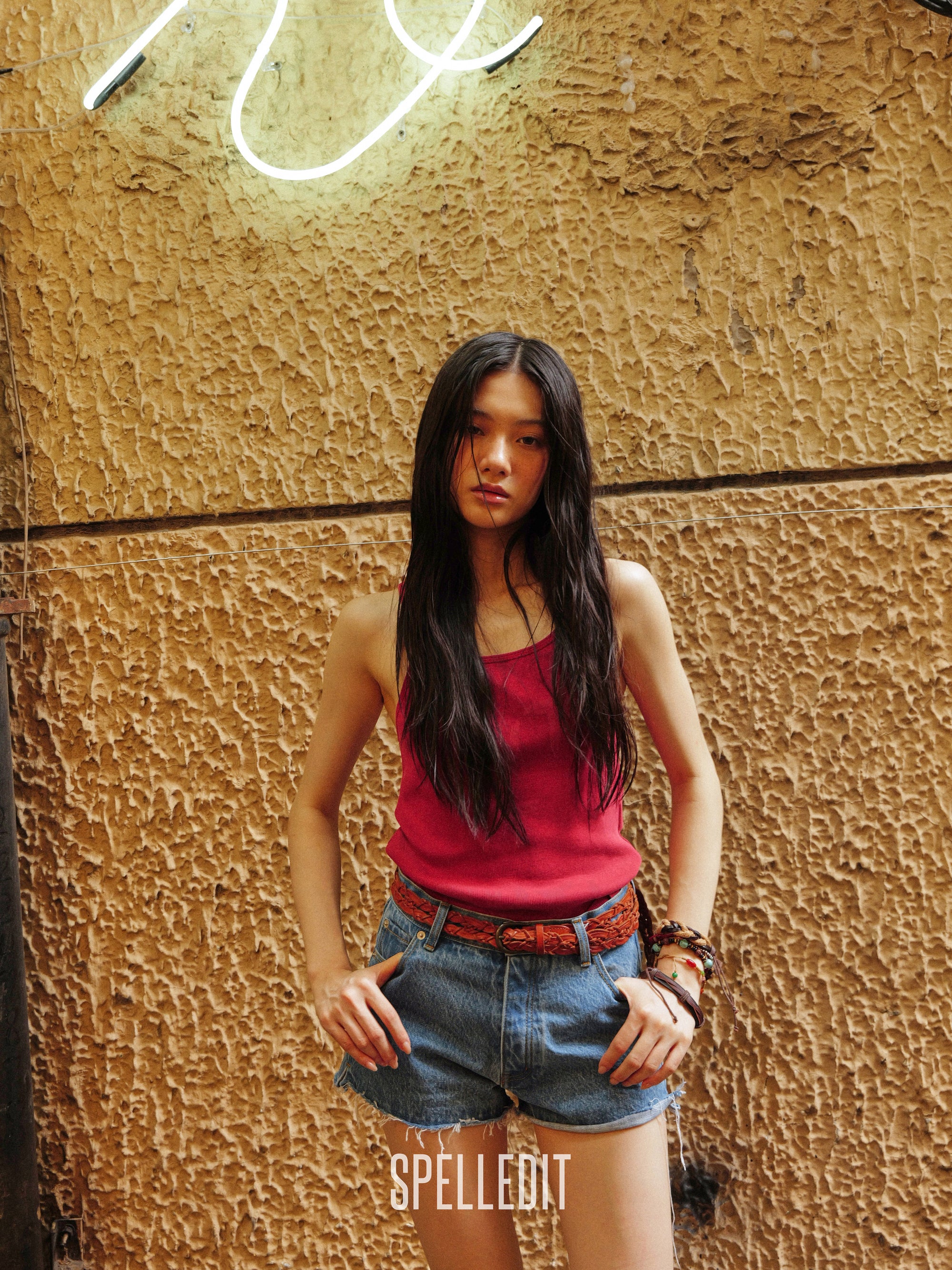 [6/22 PRE]DISTRESSED DENIM SHORTS