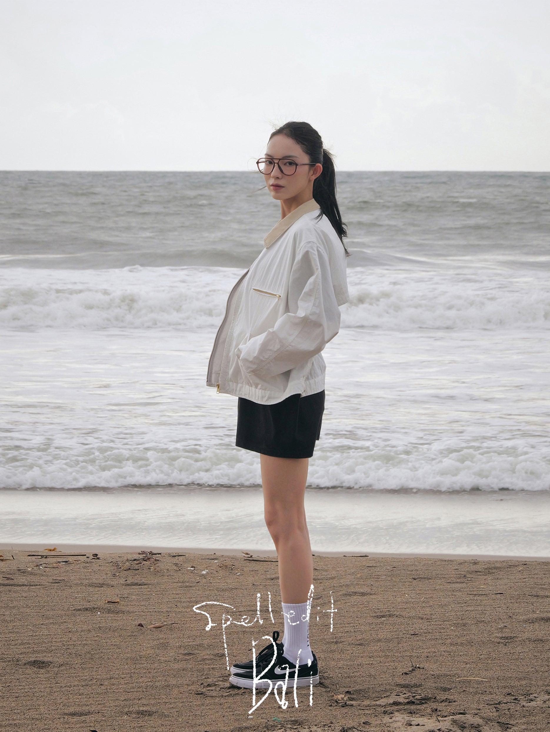 CONTRAST-COLLAR UTILITY JACKET