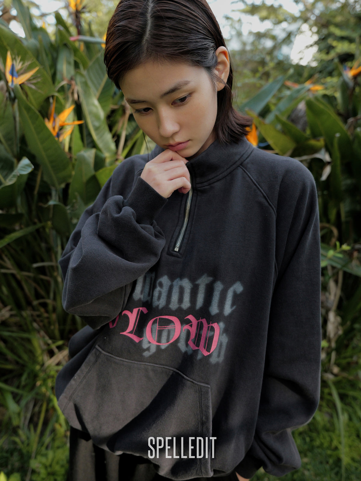 ROMANTIC HIGH NECK HALF ZIP SWEATSHIRT