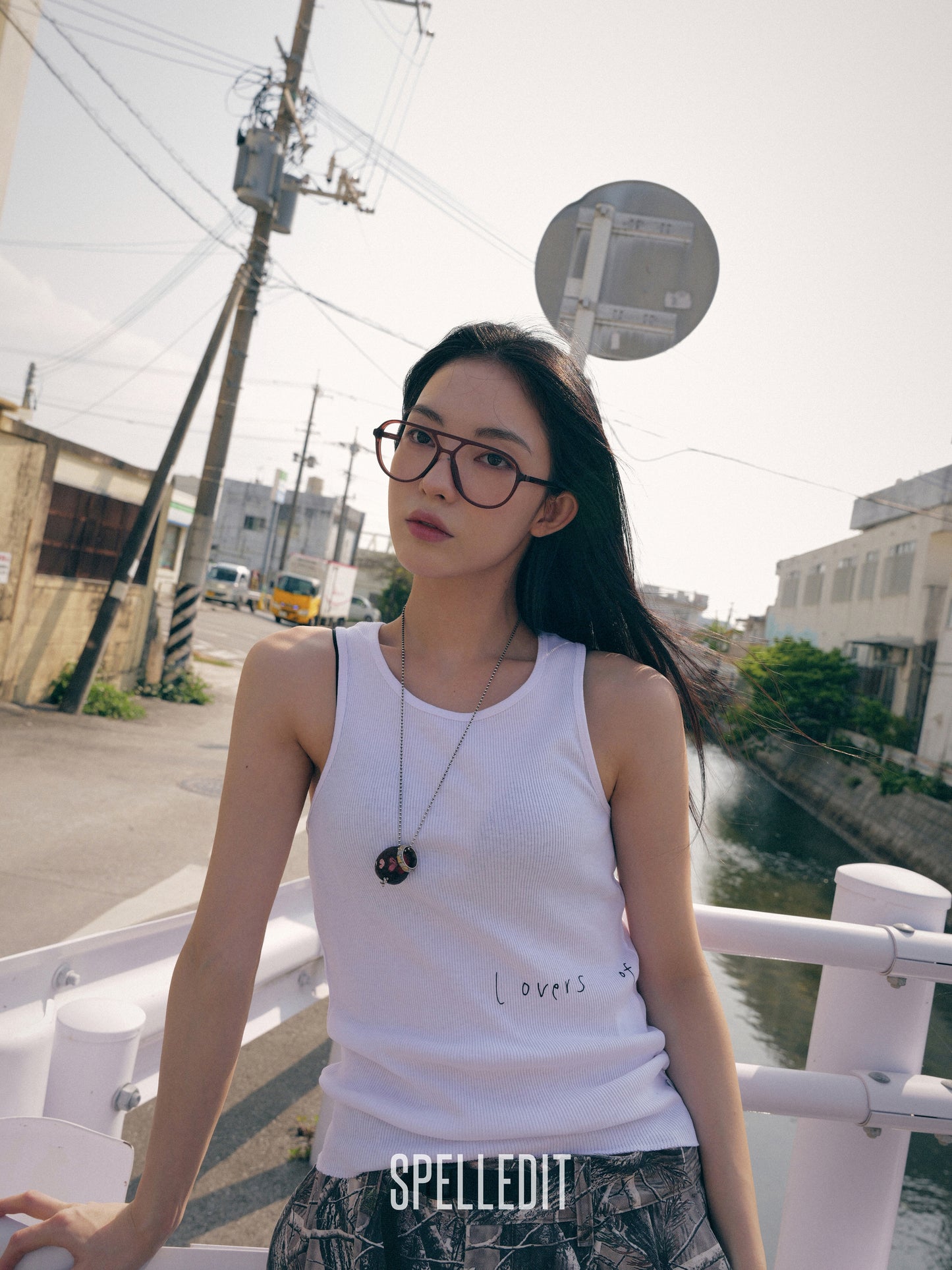 SIDE LETTERING SLEEVELESS