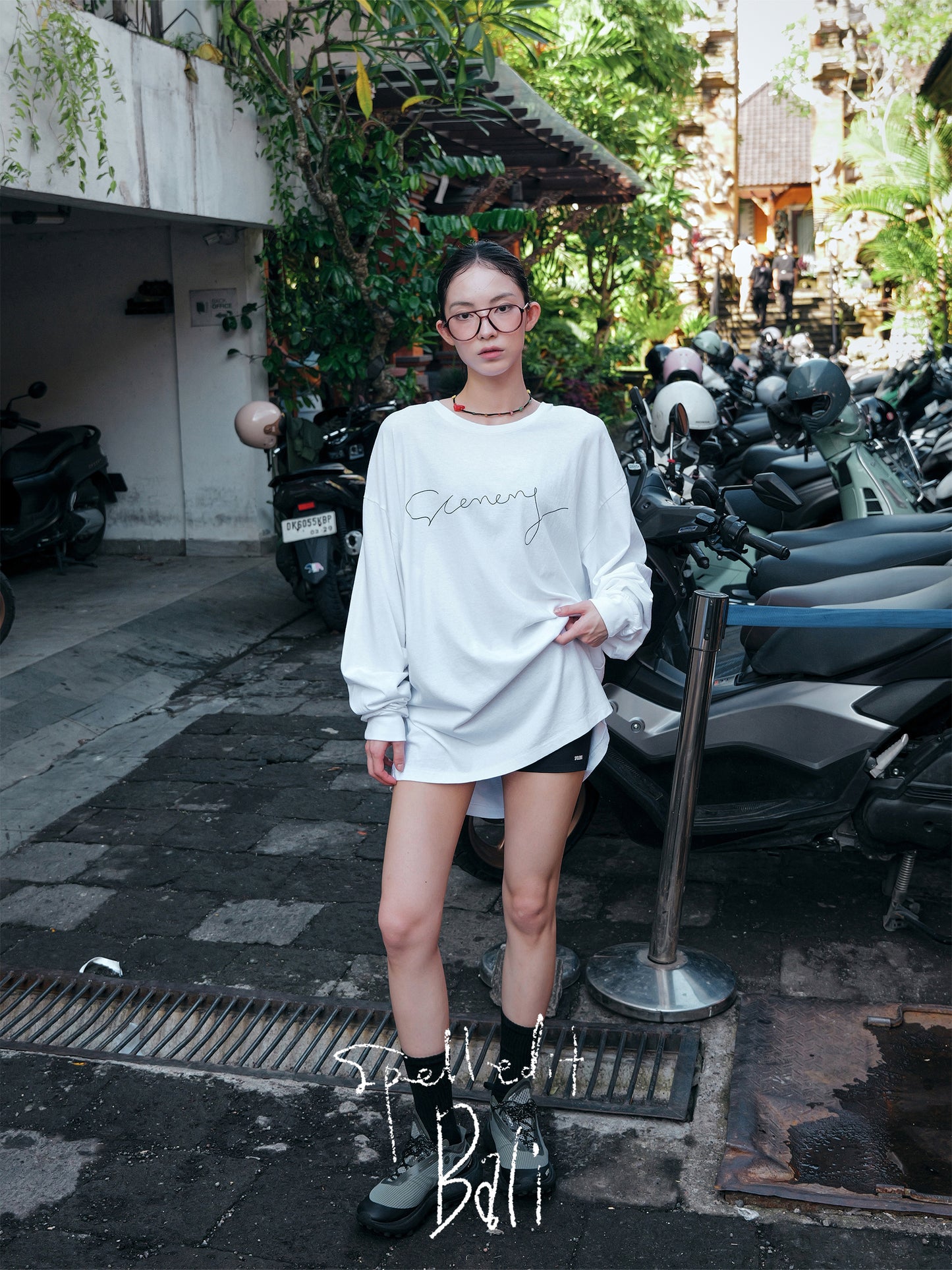 SCENERY LONG SLEEVE T-SHIRT