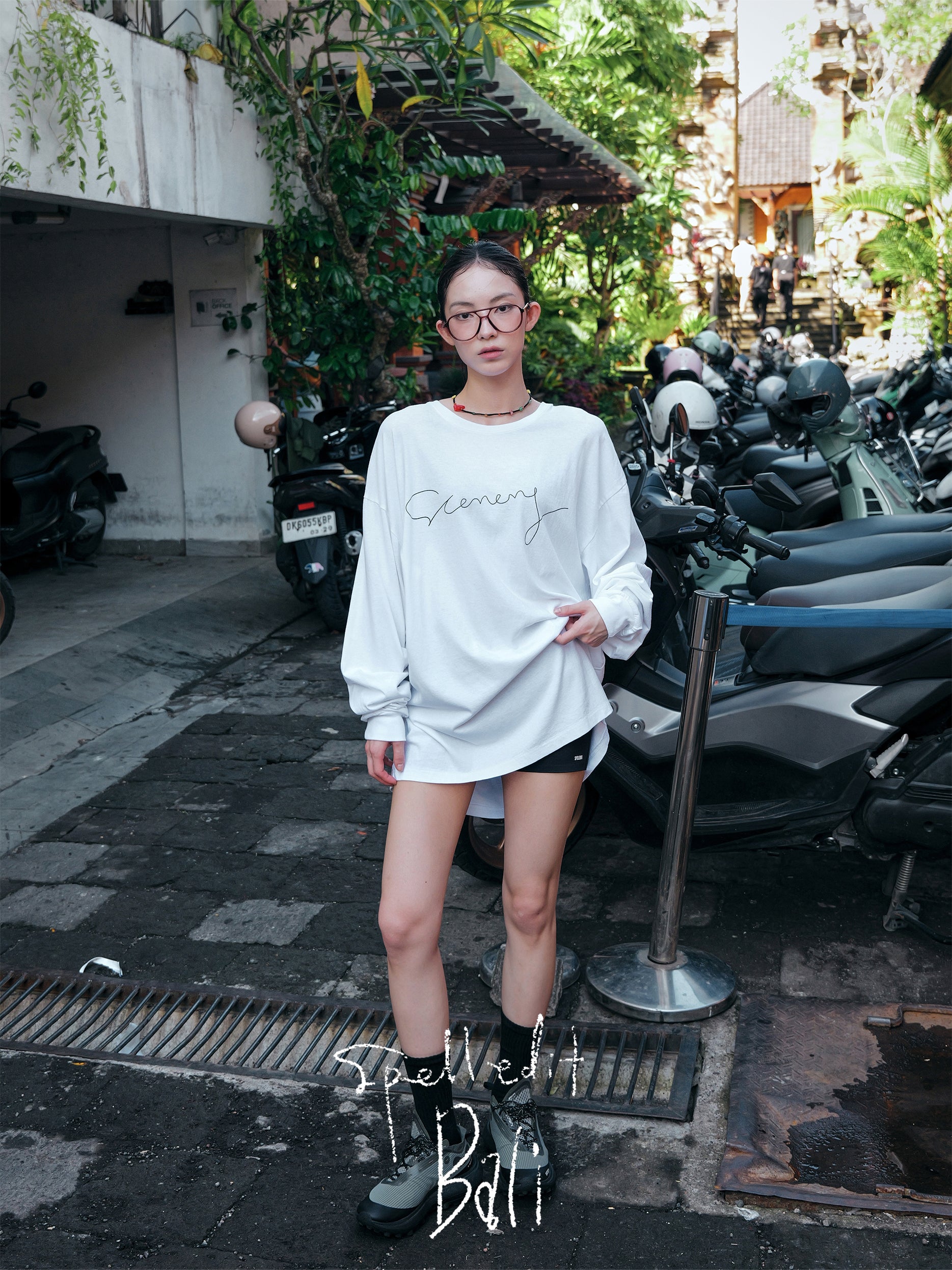 SCENERY LONG SLEEVE T-SHIRT