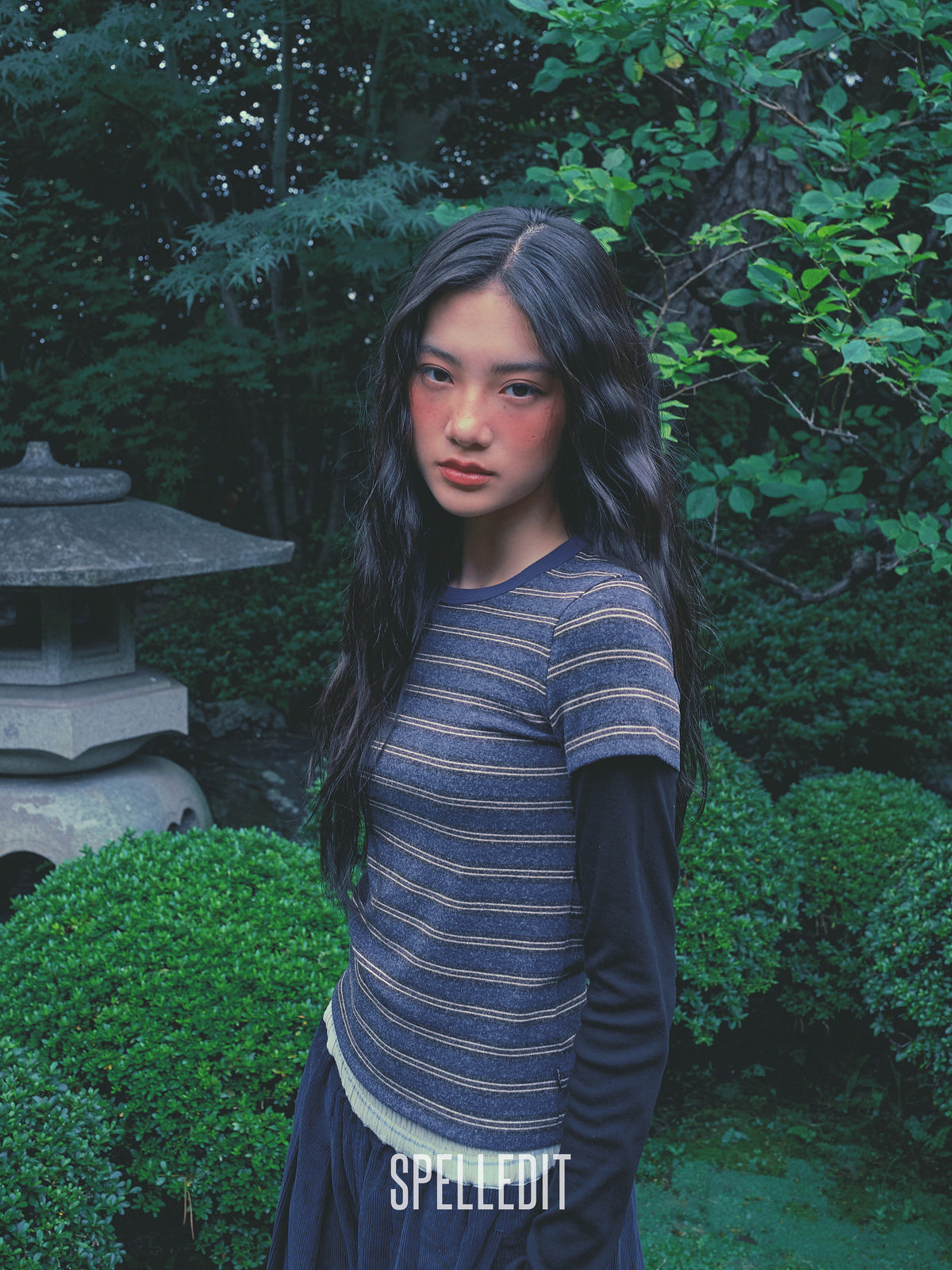 Contrasted sleeves stripe tee
