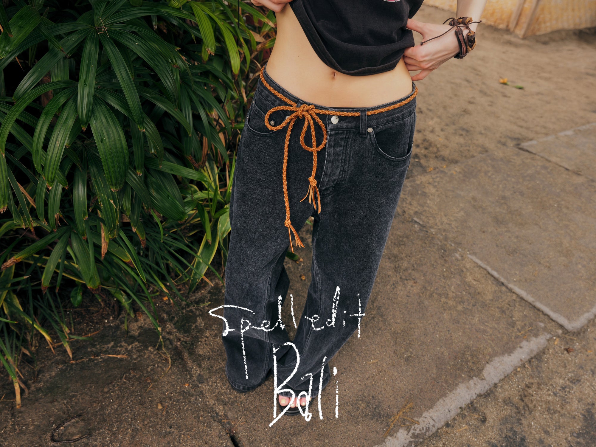 LOOSE FIT BOOTCUT PANTS