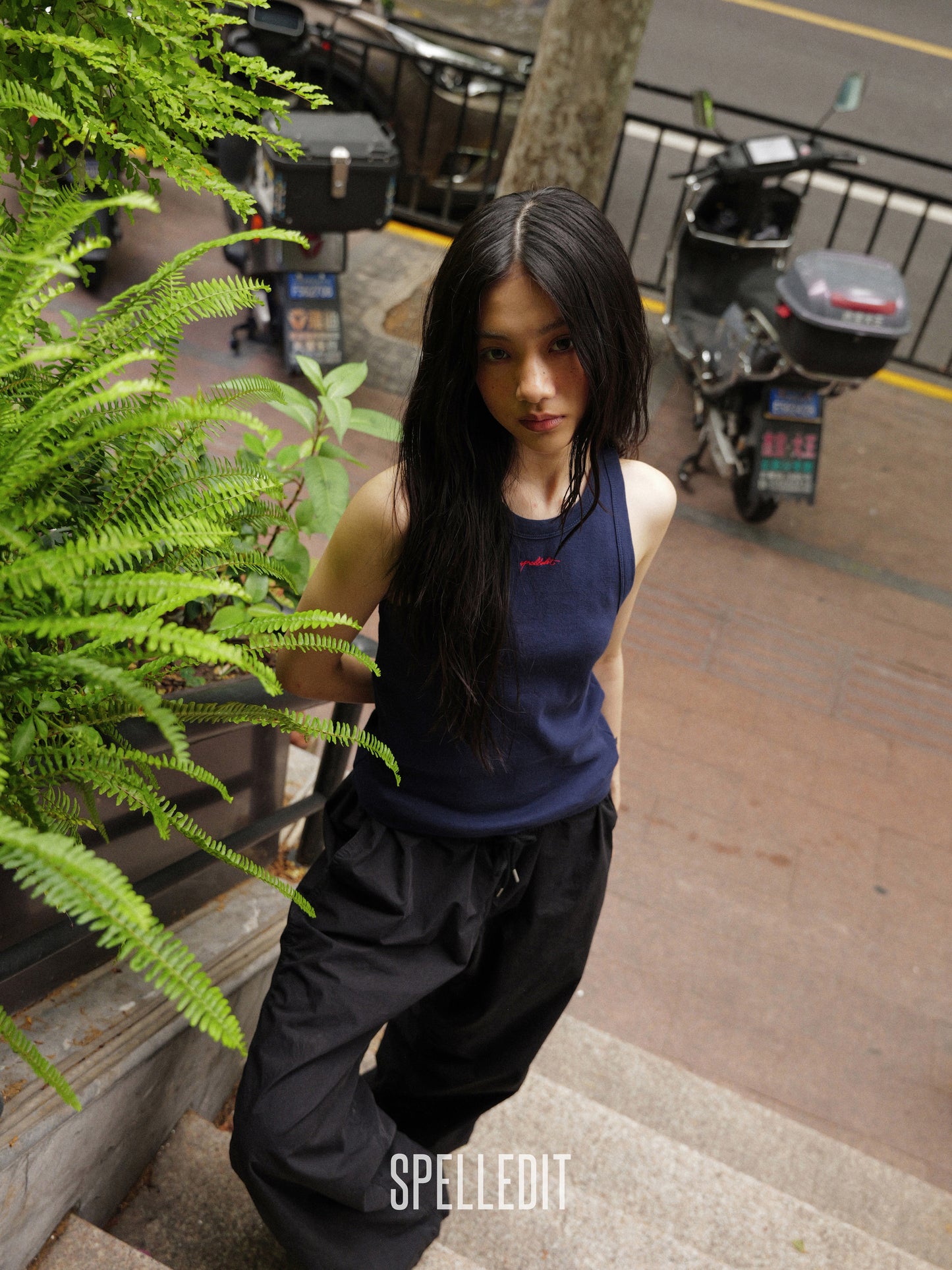 [6/22 PRE]BASIC LOGO RIBBED SLEEVELESS