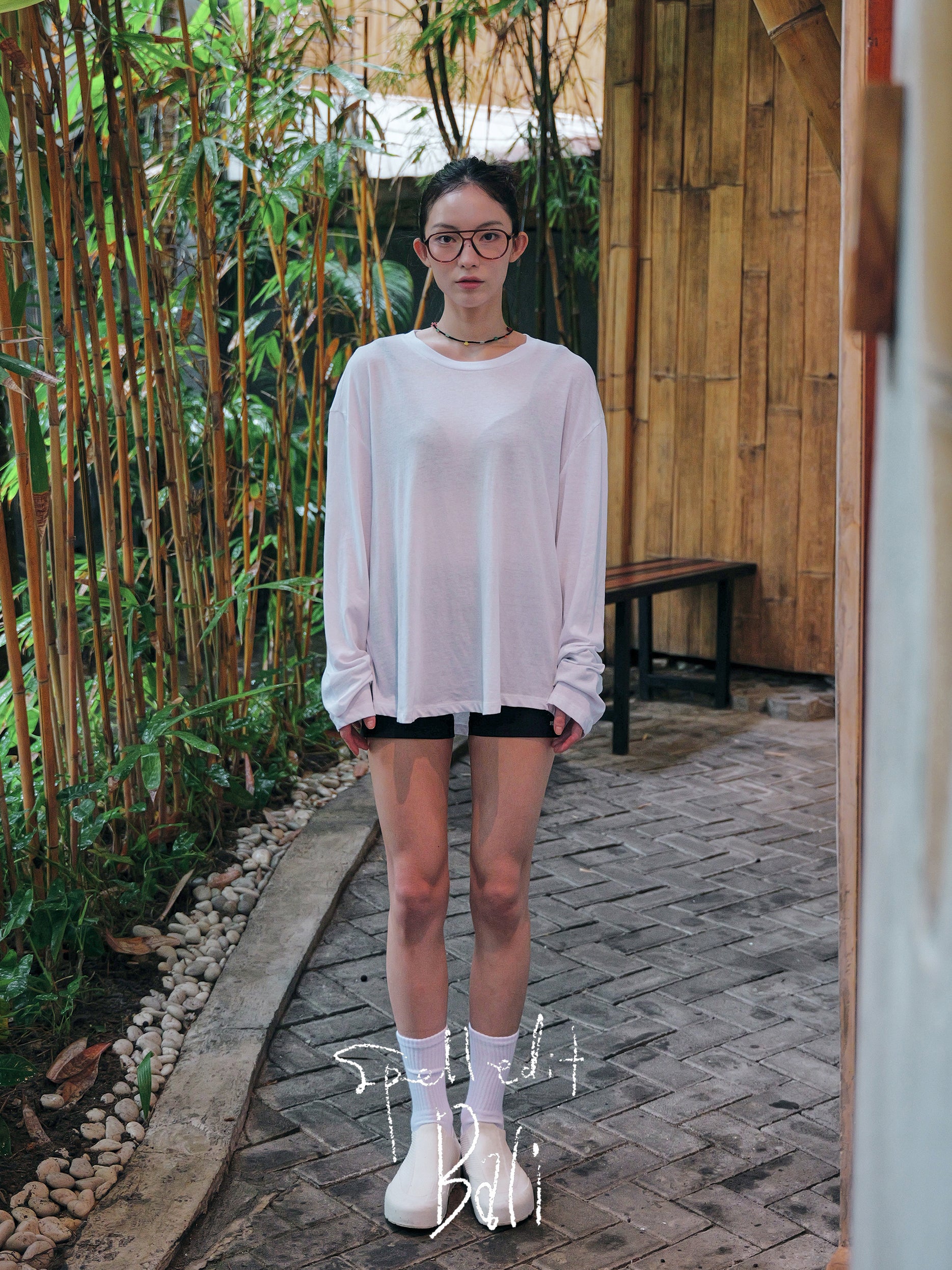 BASIC LOOSE-FIT LONG SLEEVE T-SHIRT