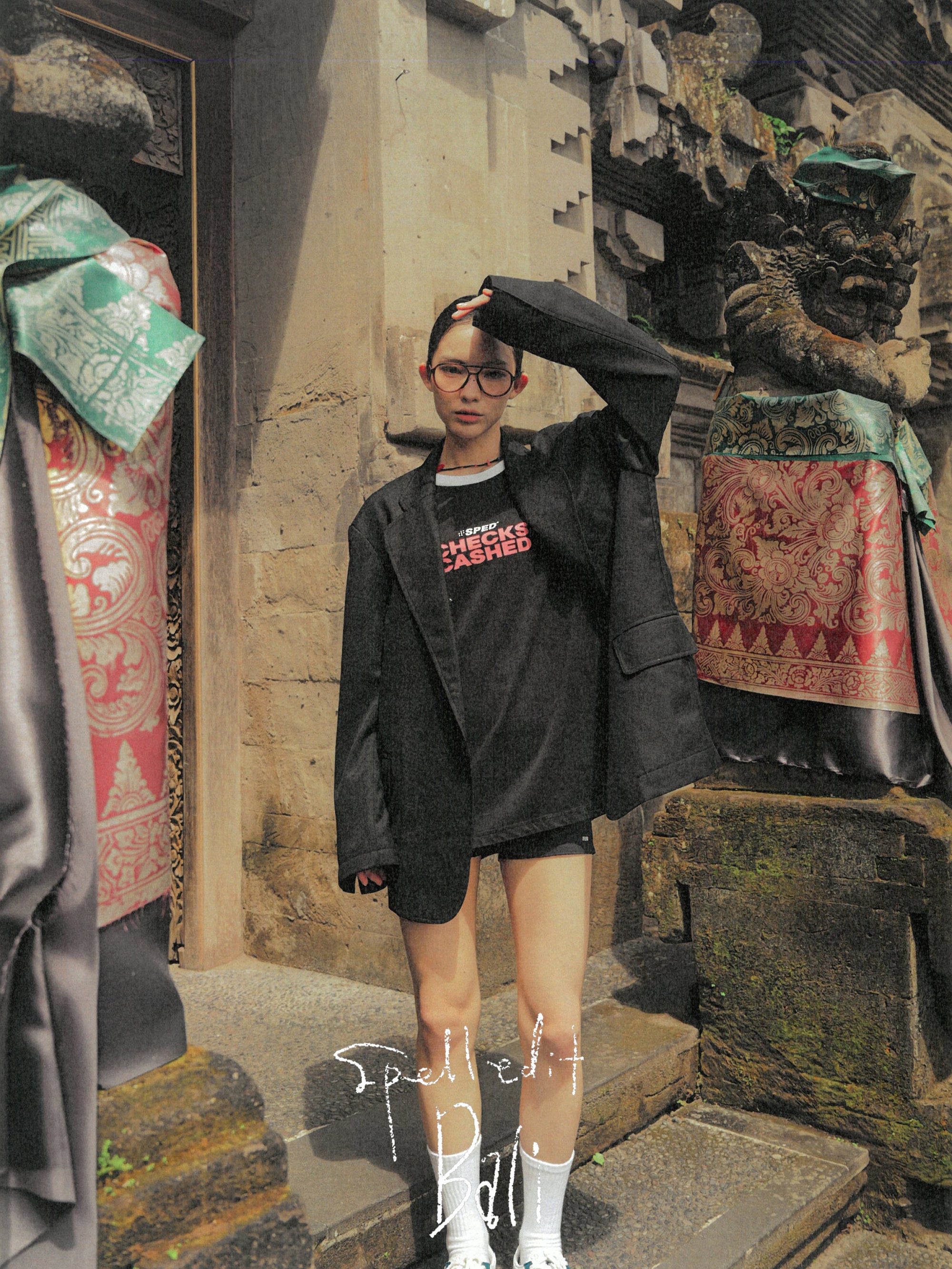 OVERSIZED BLAZER