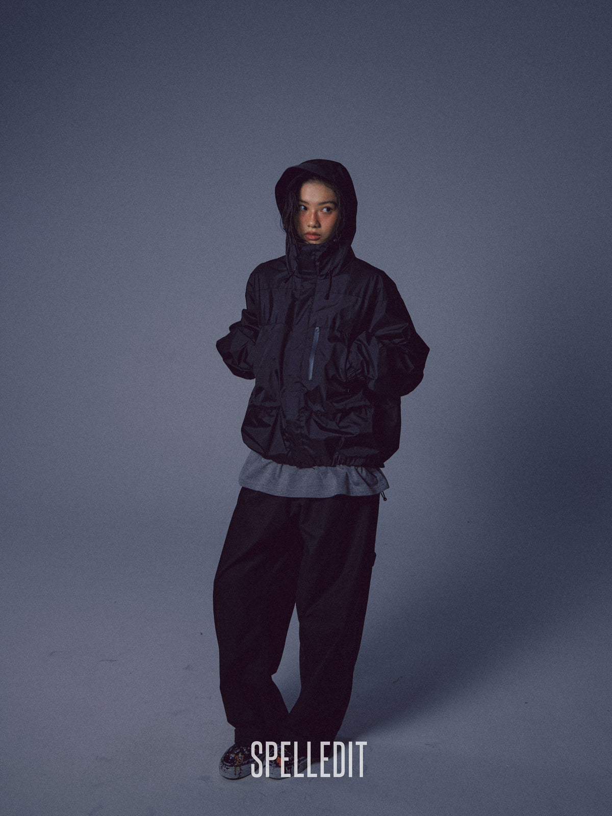 HOODED WINDBREAKER JACKET