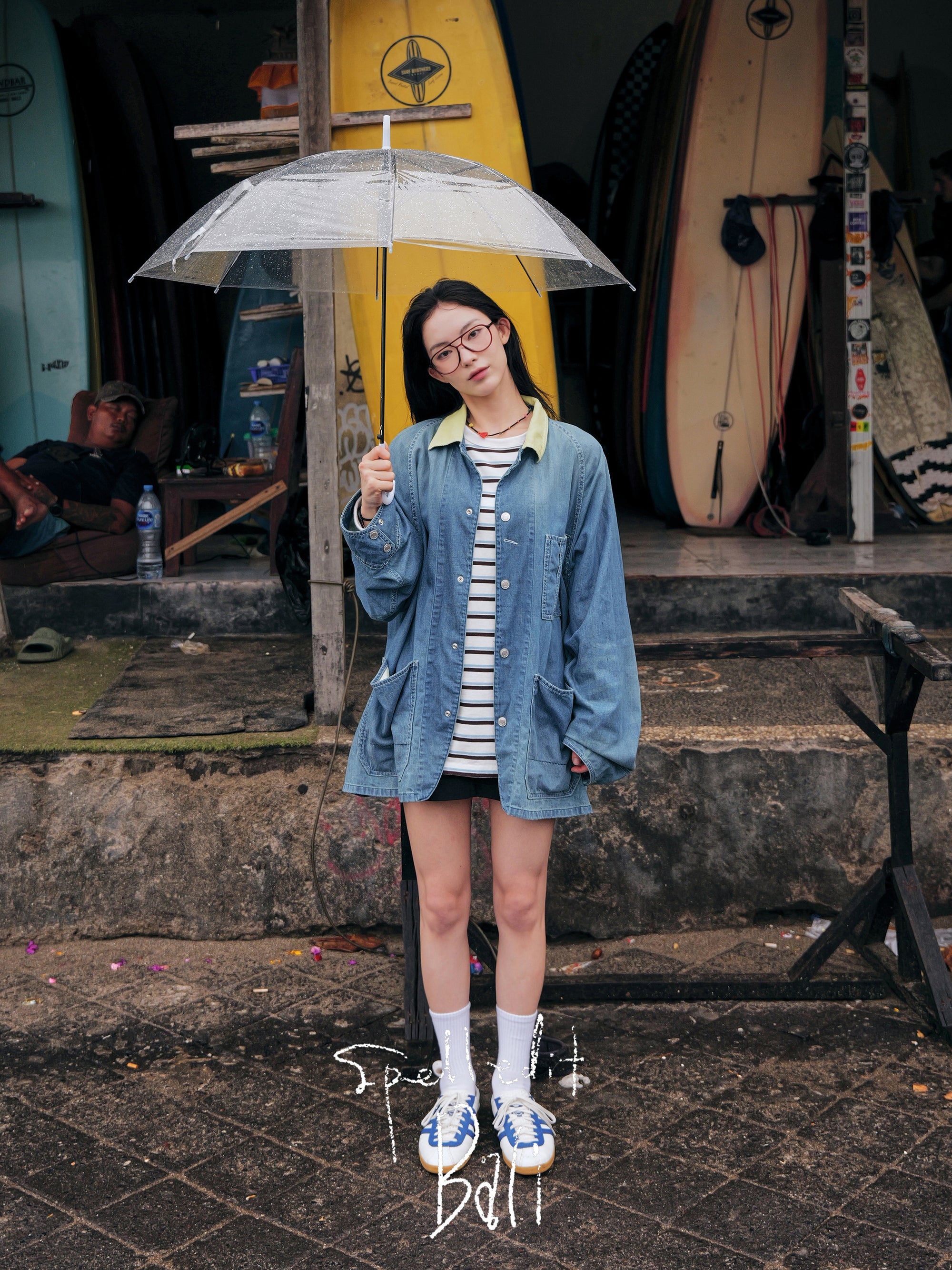 CONTRAST COLLAR DENIM JACKET