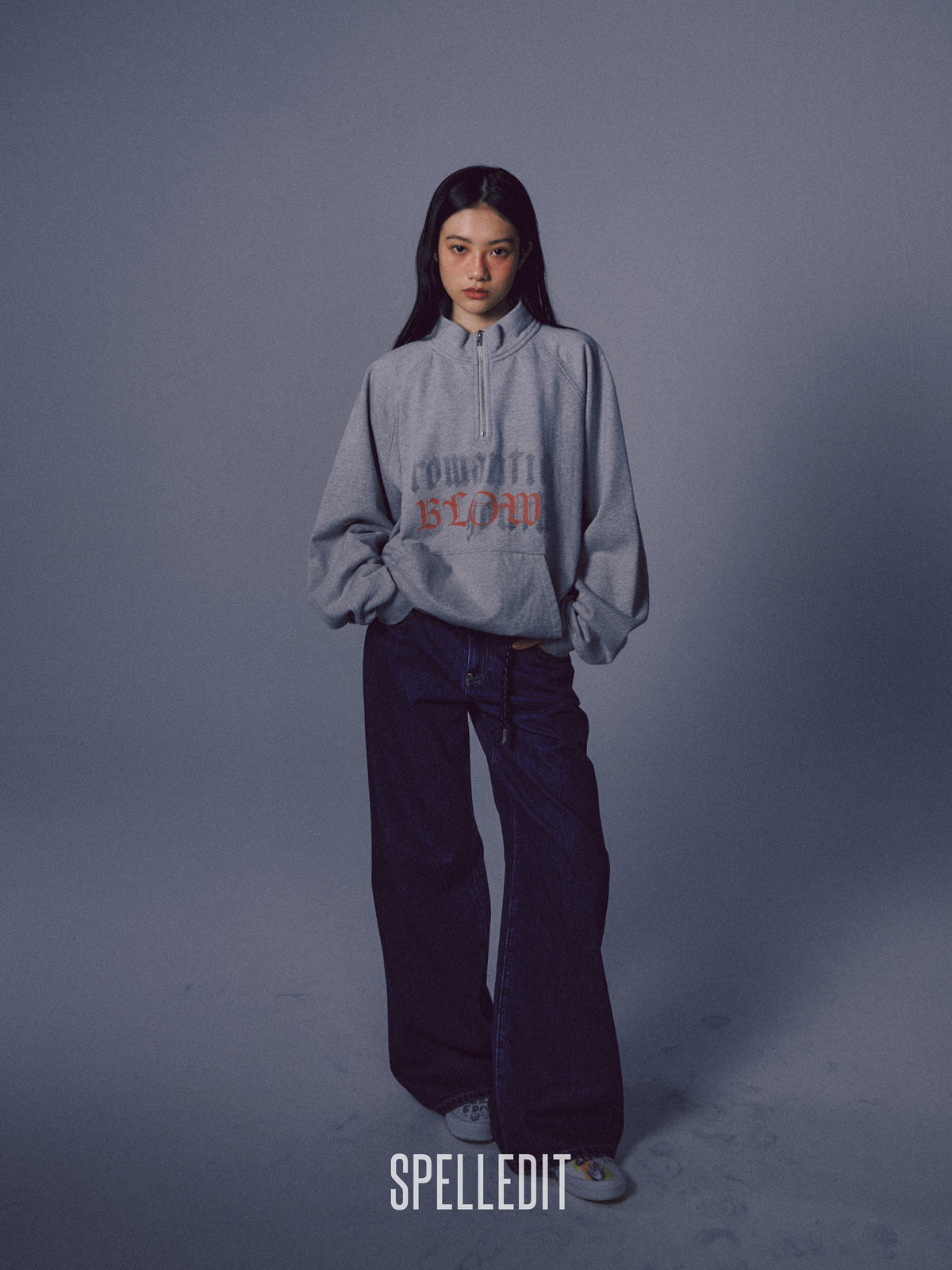 ROMANTIC HIGH NECK HALF ZIP SWEATSHIRT