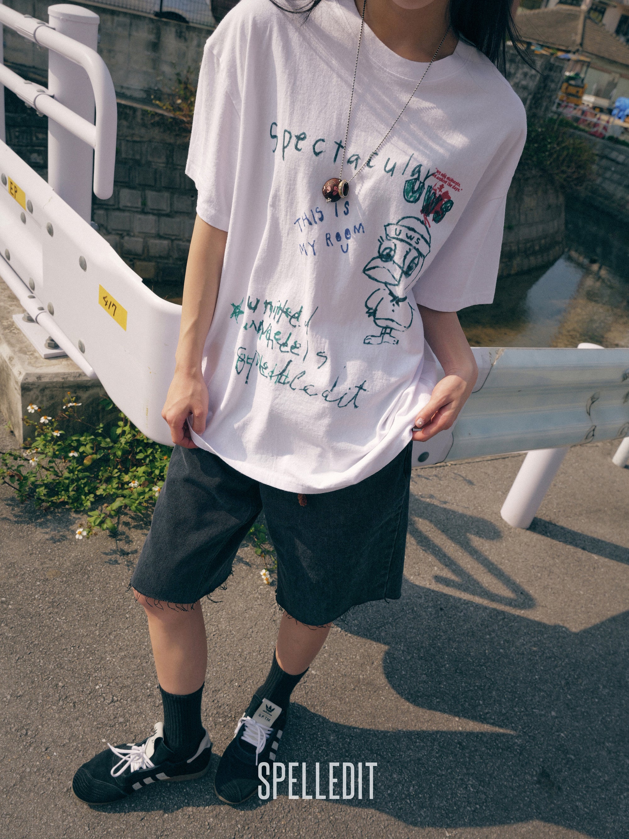 SPECTACULAR T-SHIRT