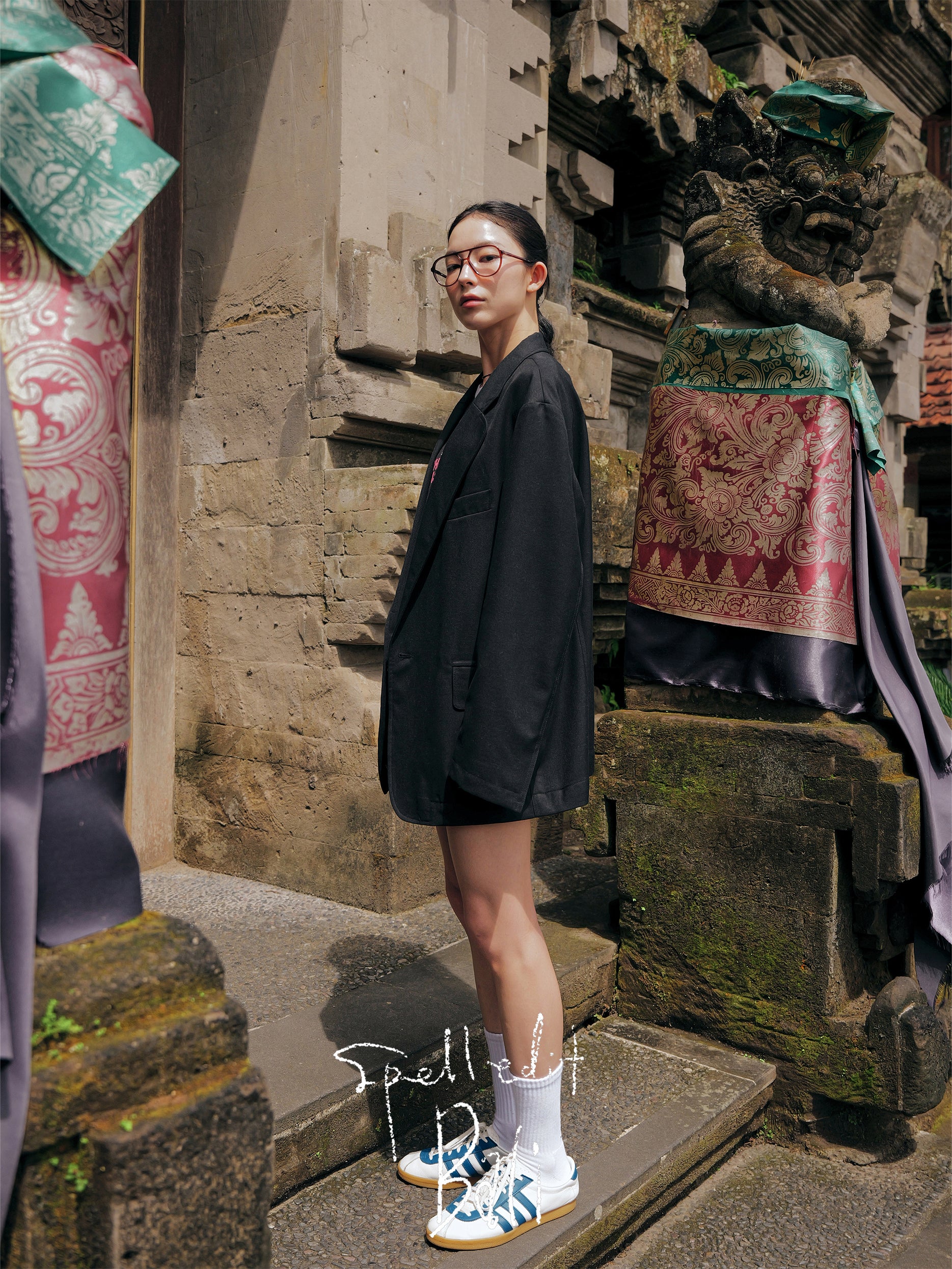 OVERSIZED BLAZER