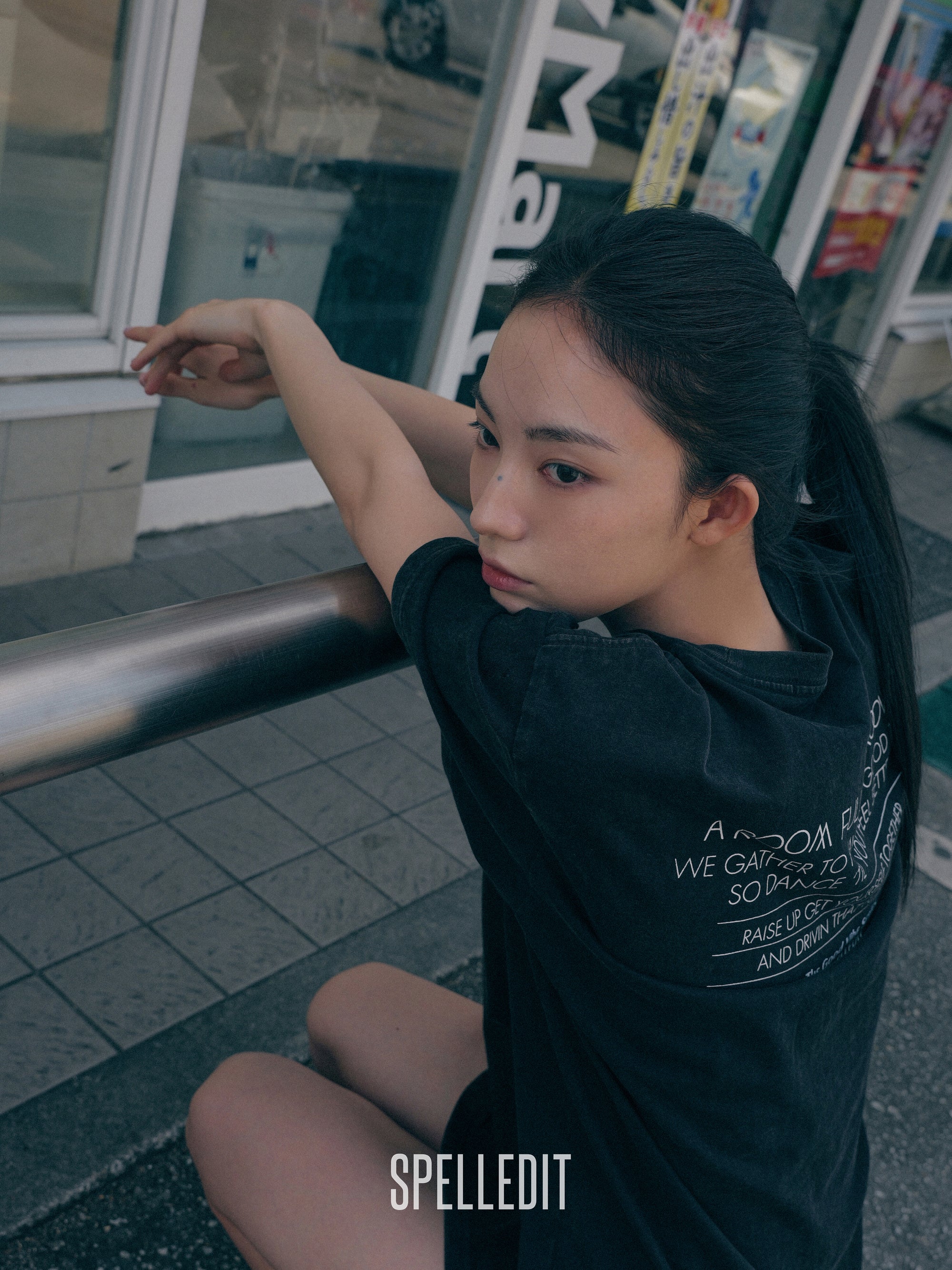 GROOVE T-SHIRT
