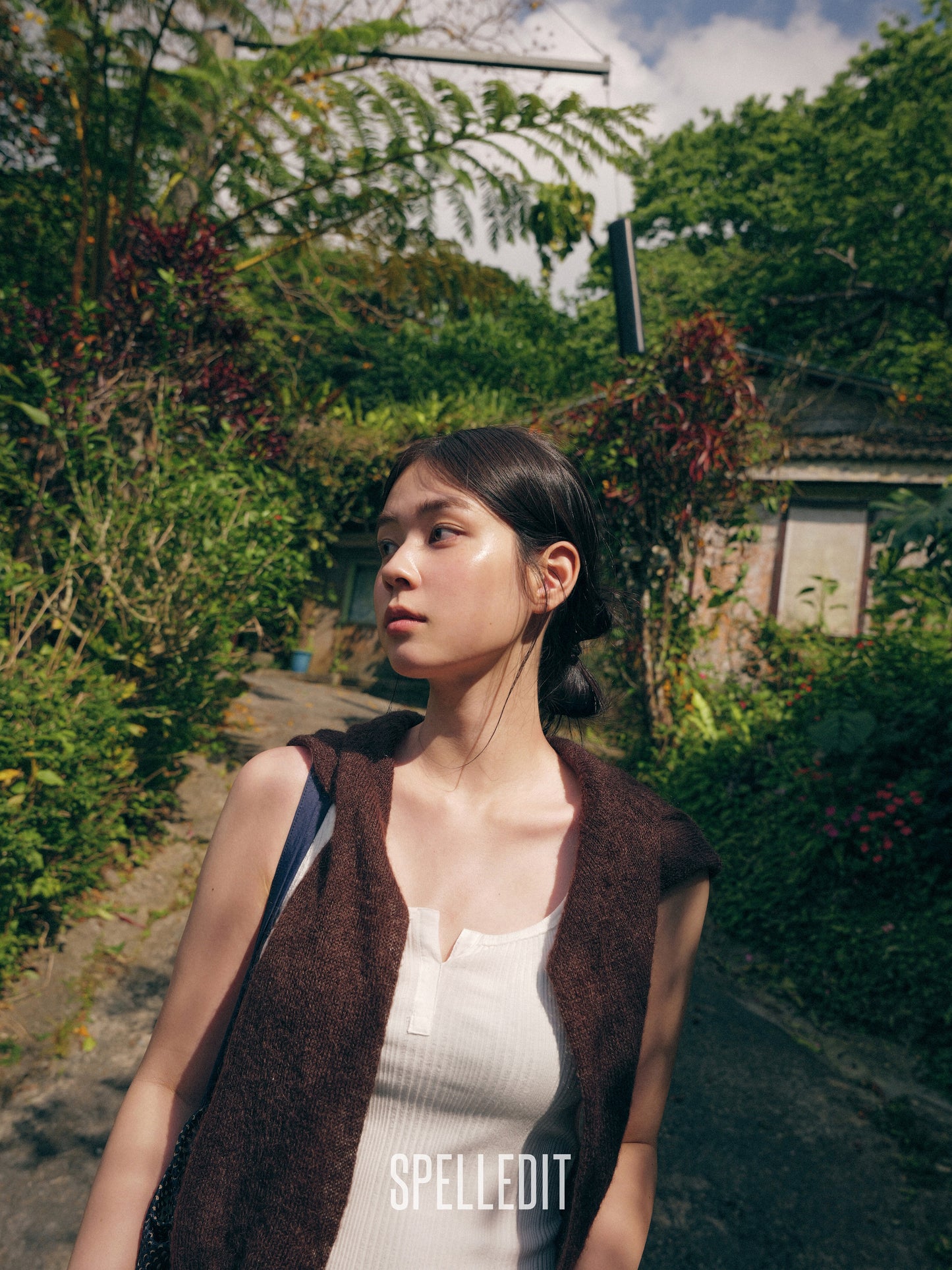 RIBBED PLACKET SLEEVELESS