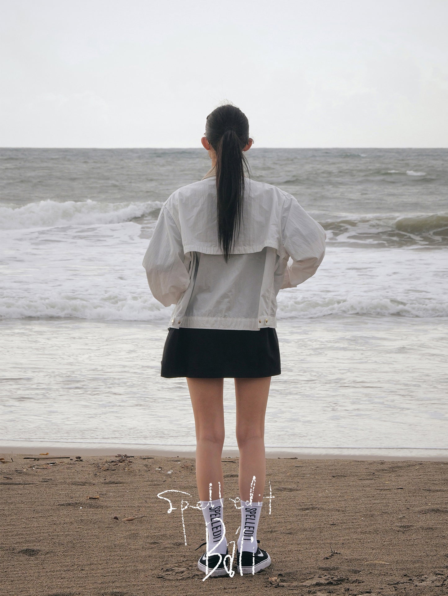 CONTRAST-COLLAR UTILITY JACKET