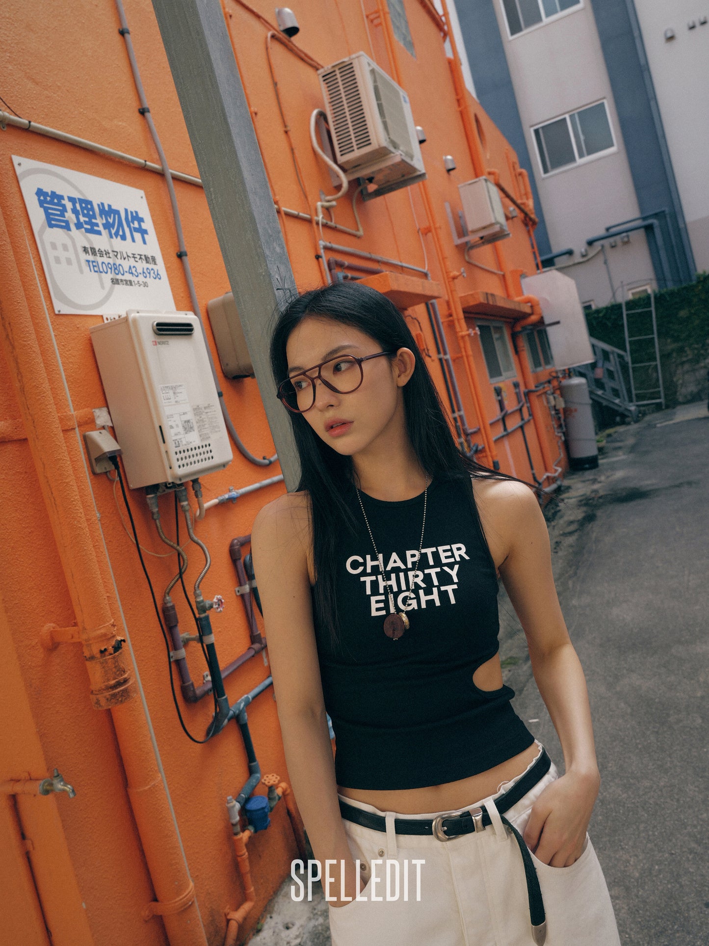 WAIST CUT-OUT SLEEVELESS