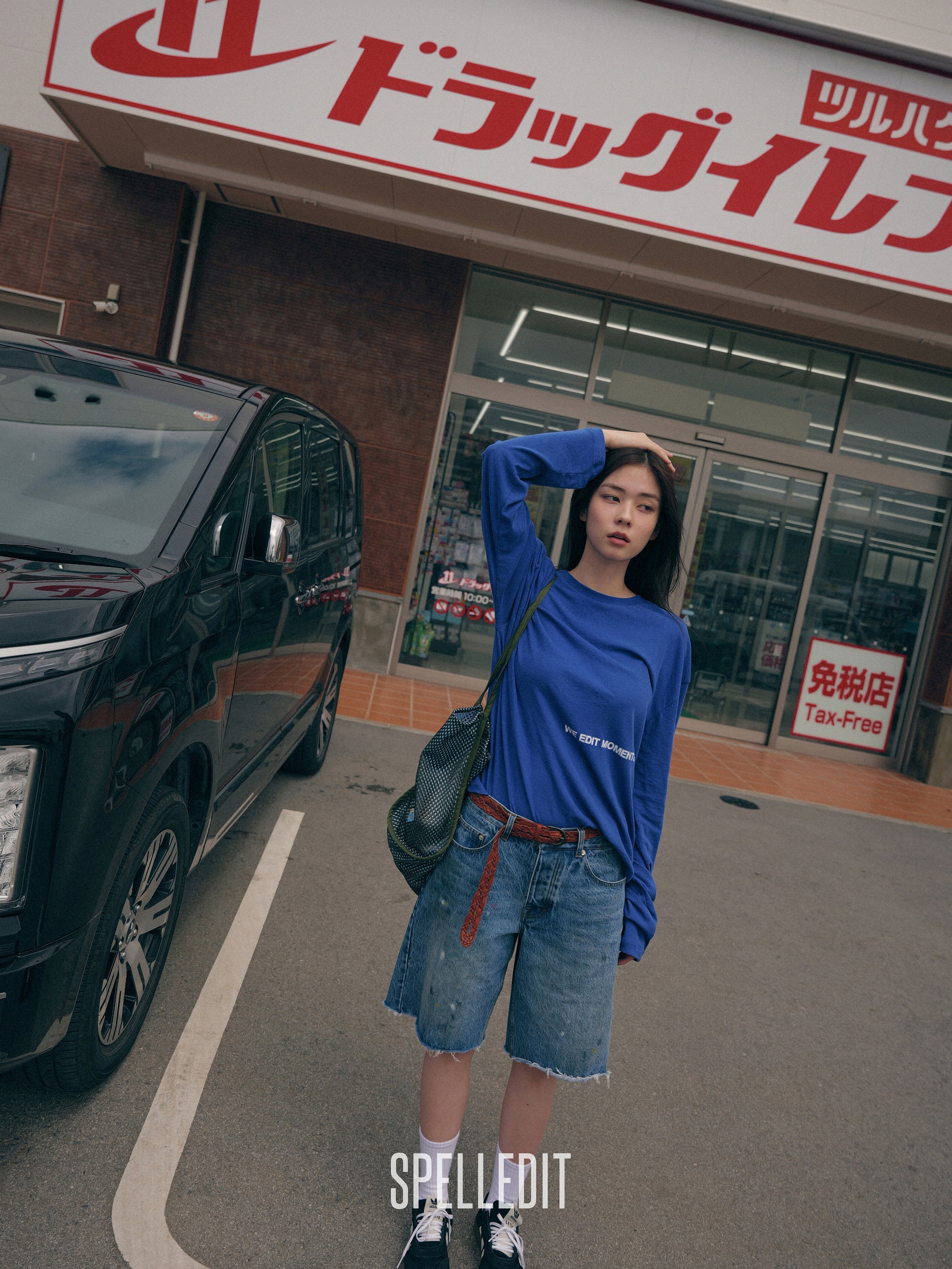 EDIT MOMENT LONG SLEEVE T-SHIRT
