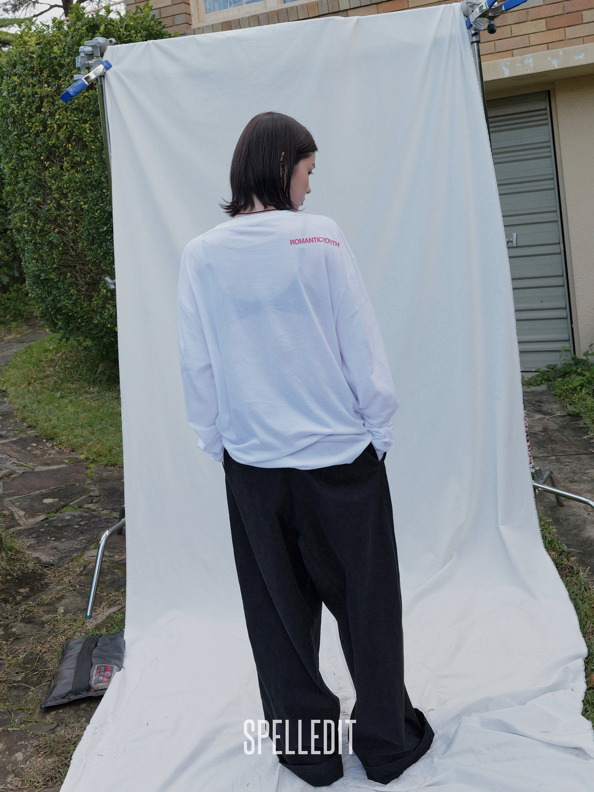 PEACE LONG SLEEVE T-SHIRT