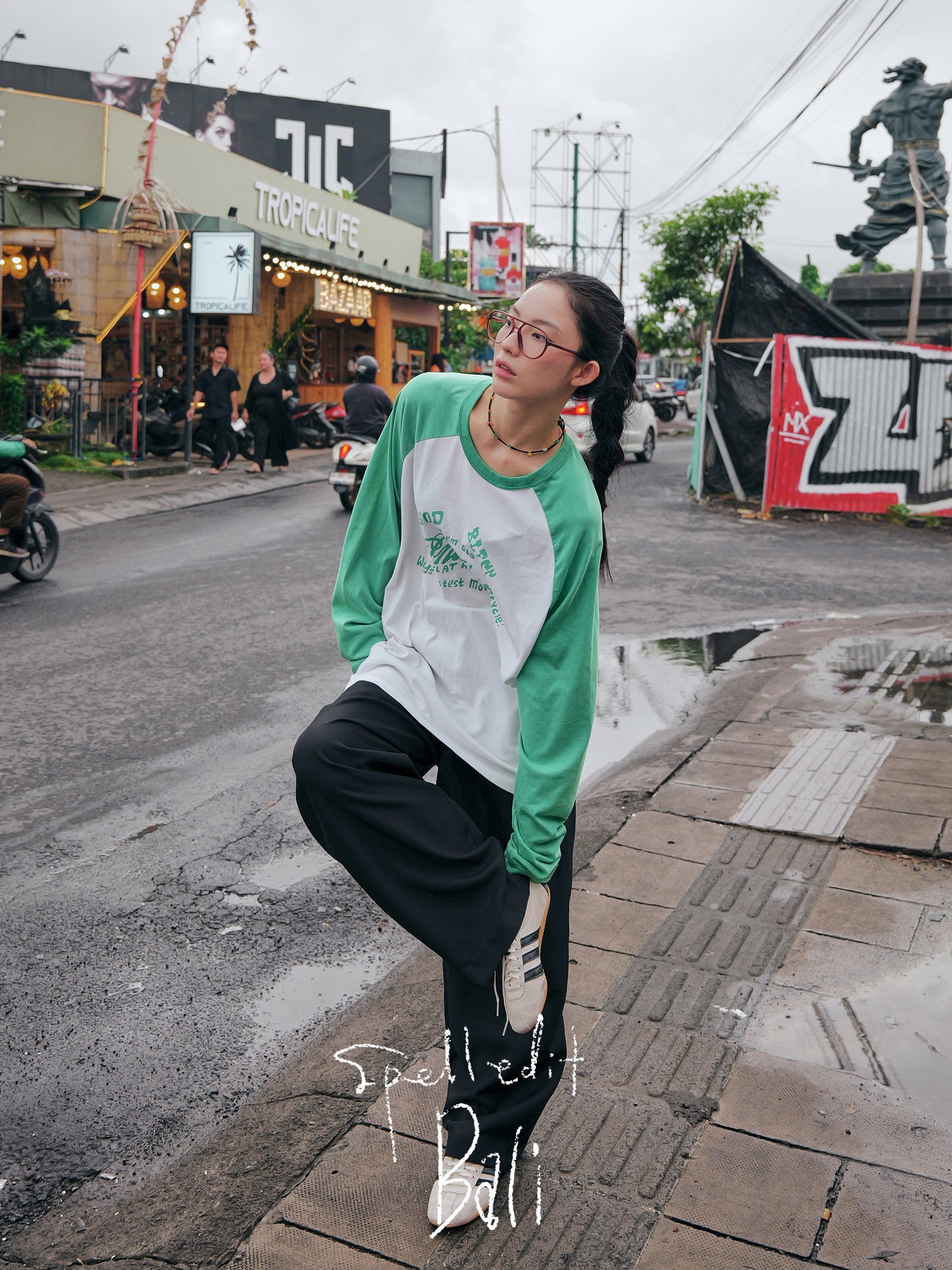 INDIAN RAGLAN LONG SLEEVE T-SHIRT