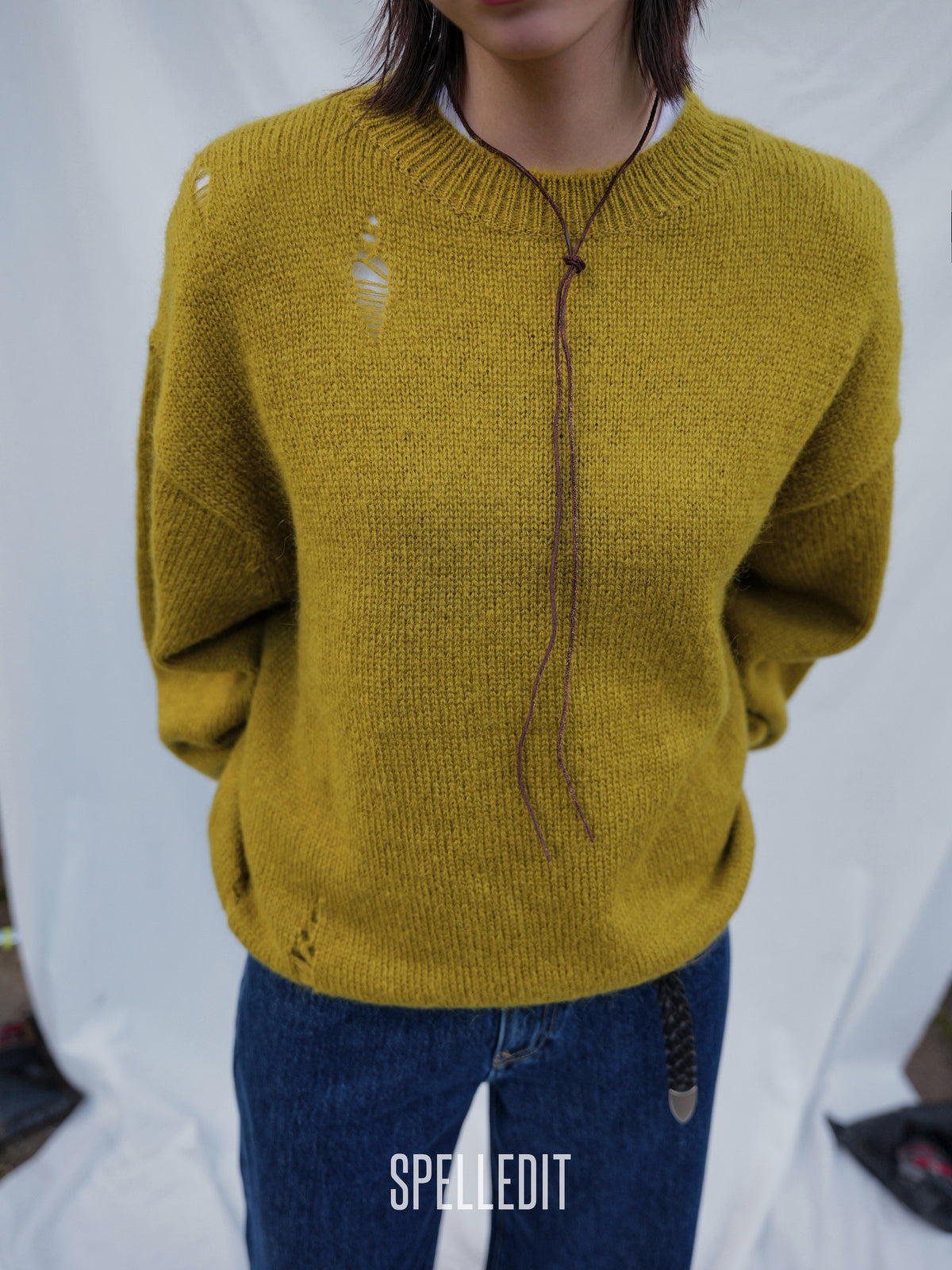 VINTAGE DISTRESSED KNIT