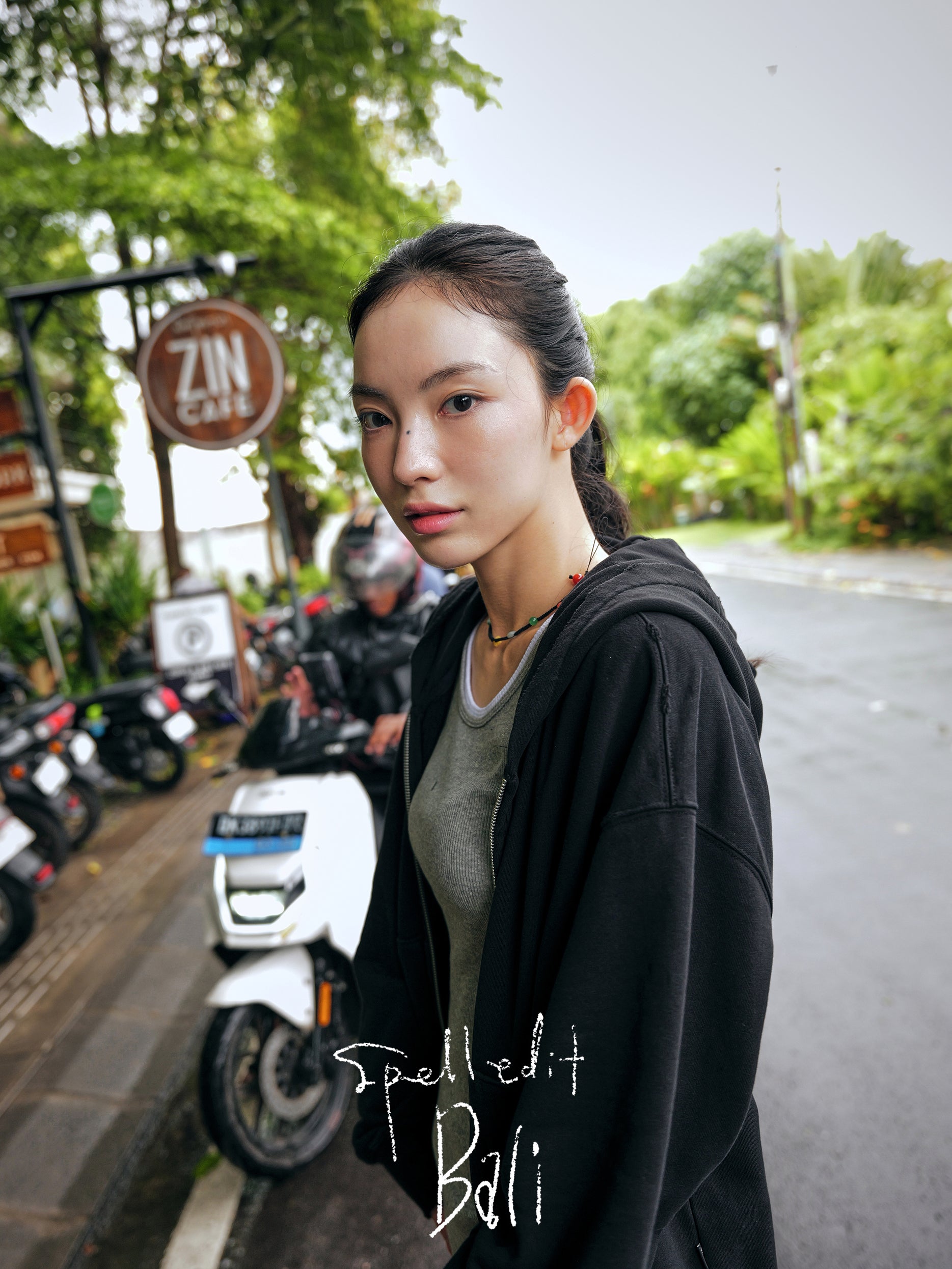 DISTRESSED ZIP-UP HOODIE
